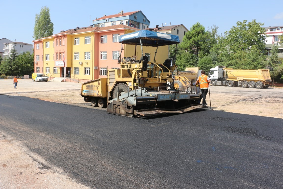 Körfez’de okul bahçeleri yeni döneme hazırlanıyor
