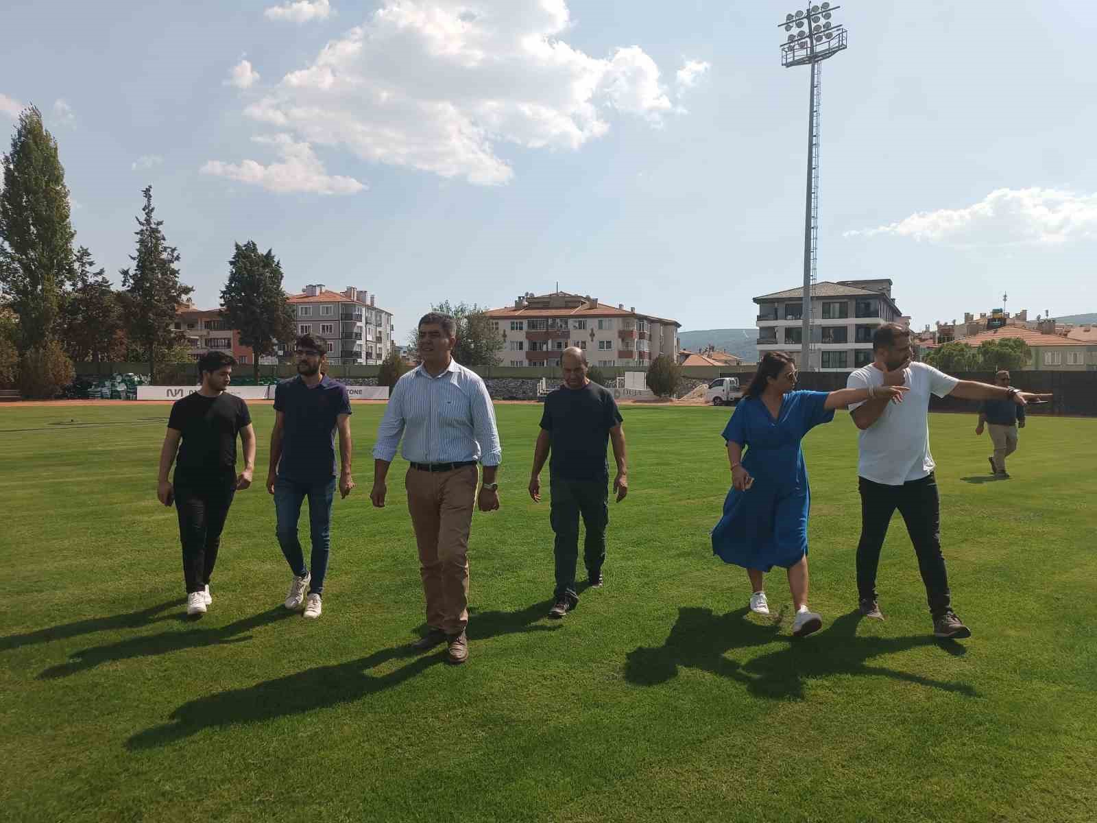 Muğla Atatürk stadyumundaki çalışmalar hızla devam ediyor
