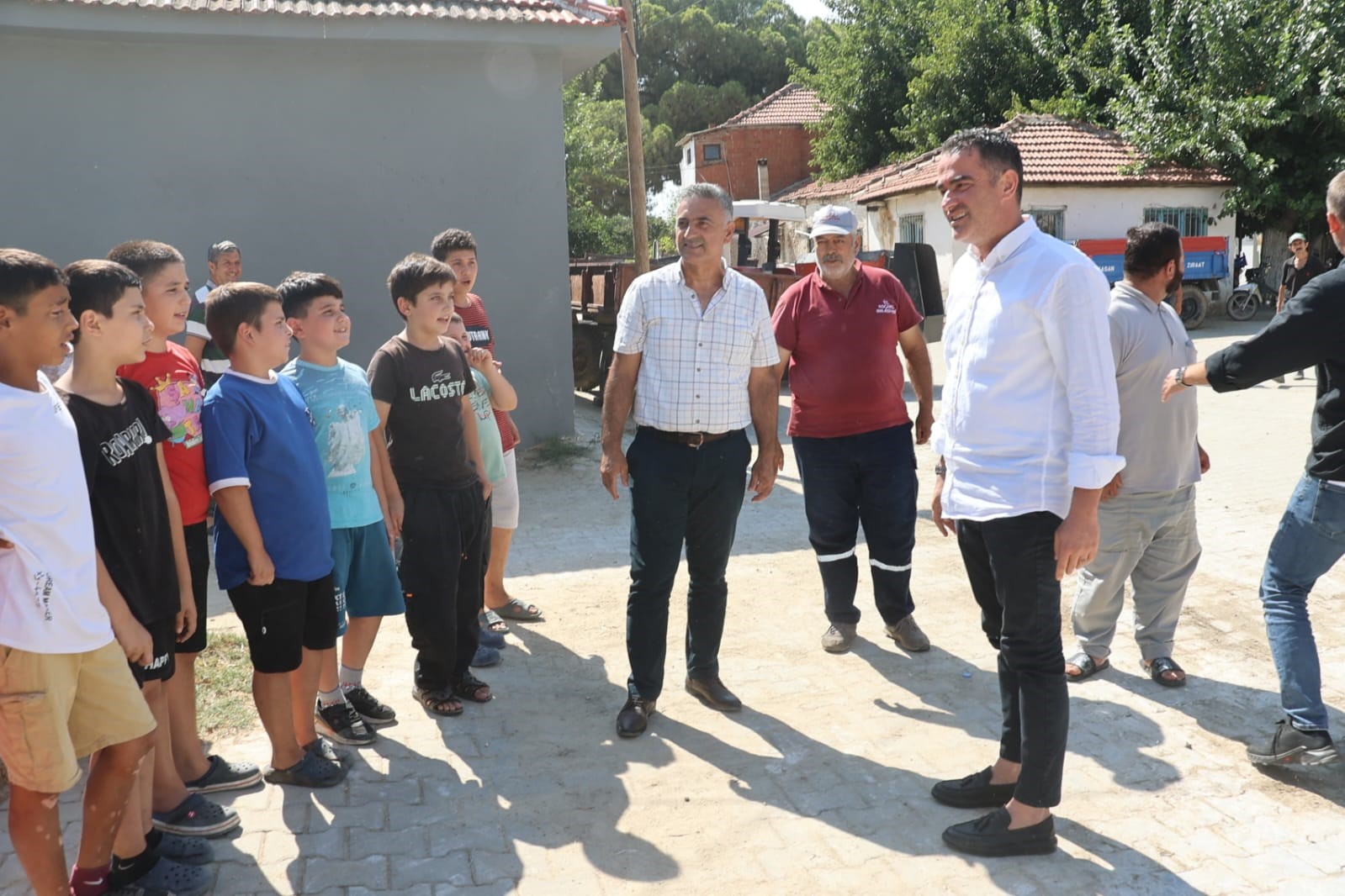 Başkan Arıcı, anaokulu öğrencilerinin yüzünü güldürdü
