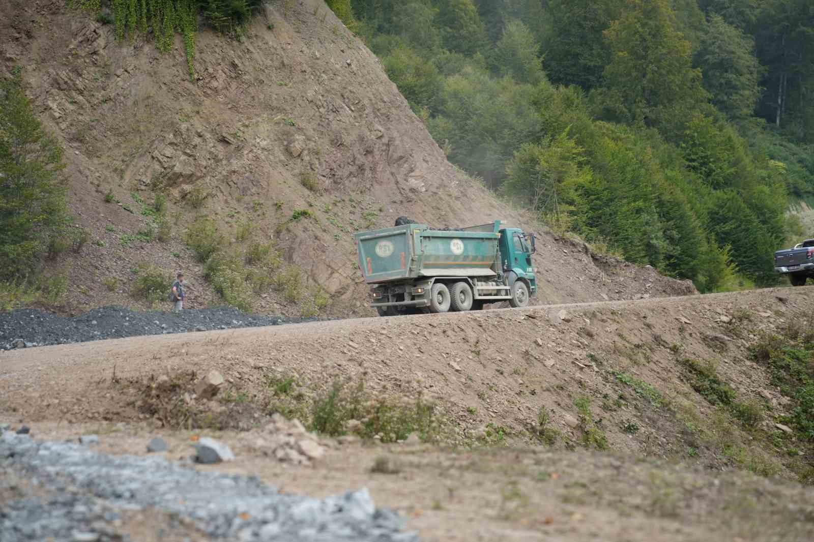 Düzce Abant yolu bölge turizmine katkı sağlayacak
