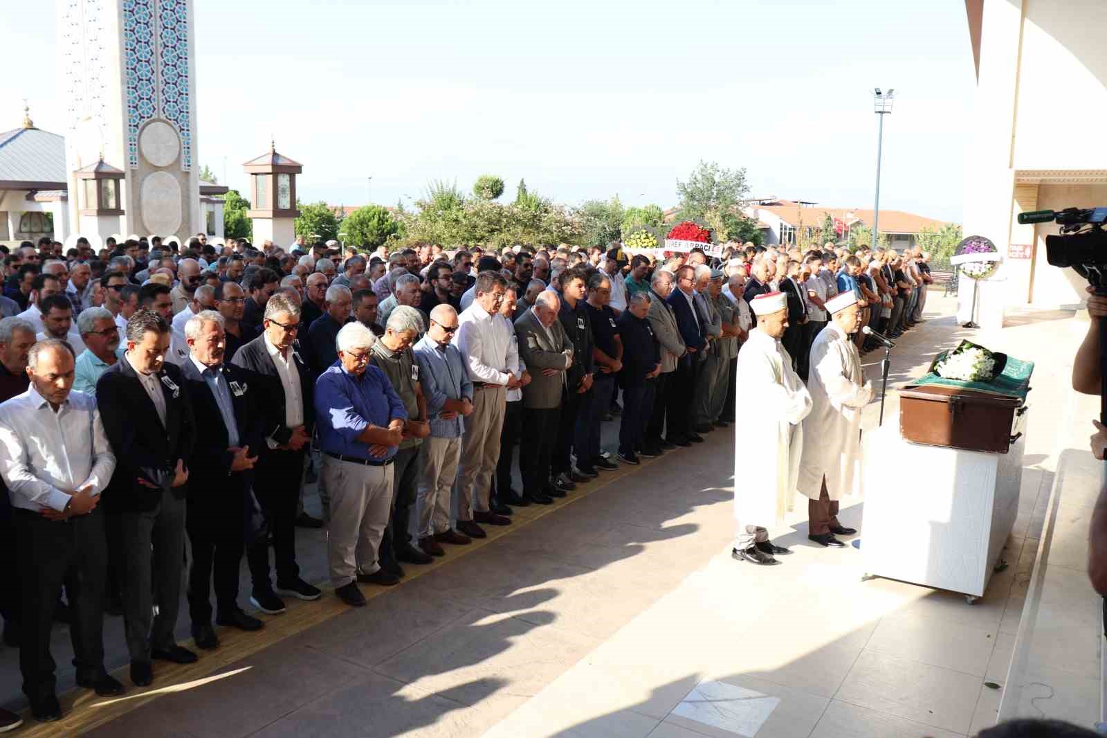 Denizli OSB Başkanı Uslu son yolculuğuna uğurlandı
