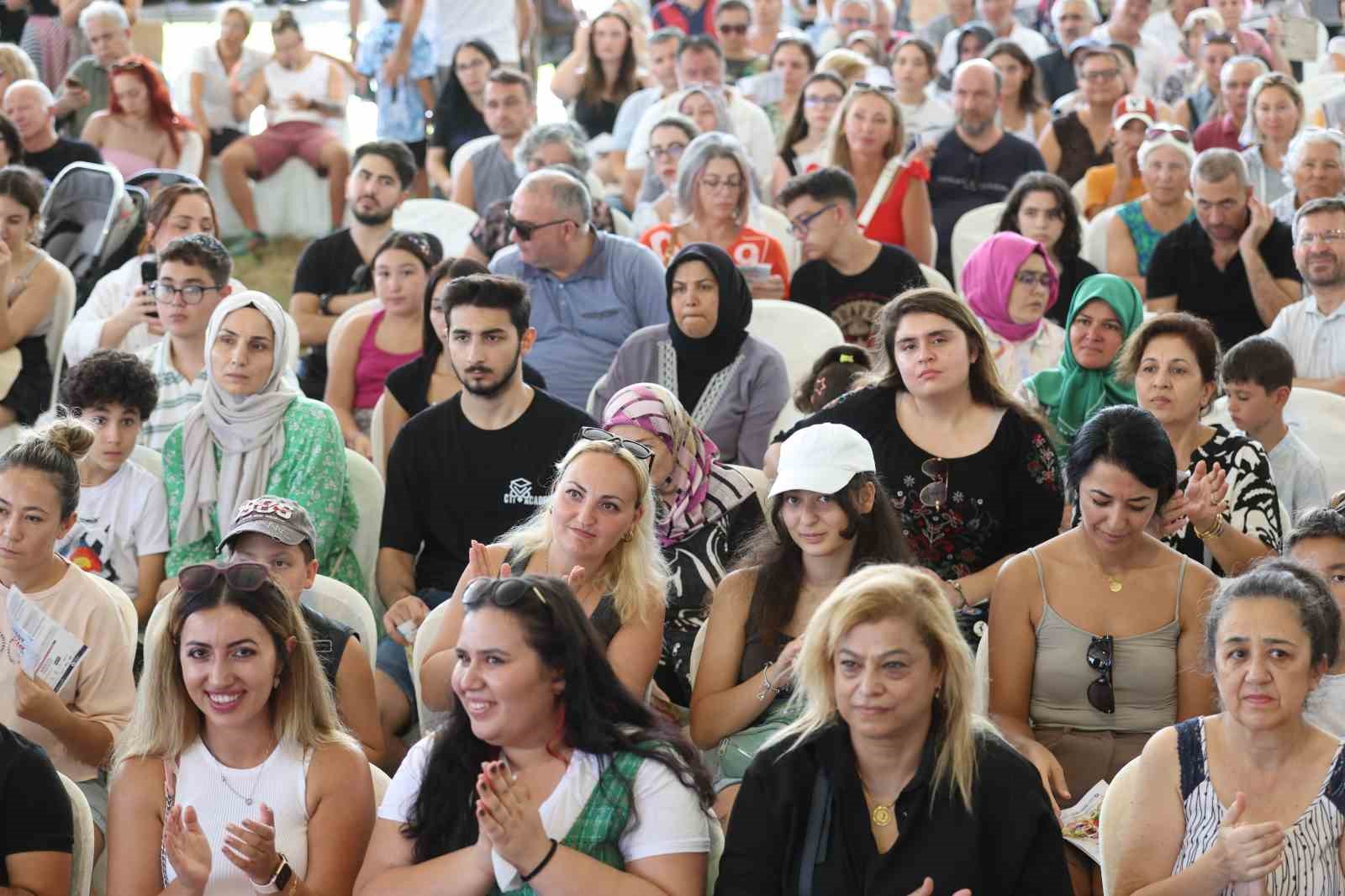 Antalya Foodfest’te lezzet şöleni yaşanıyor
