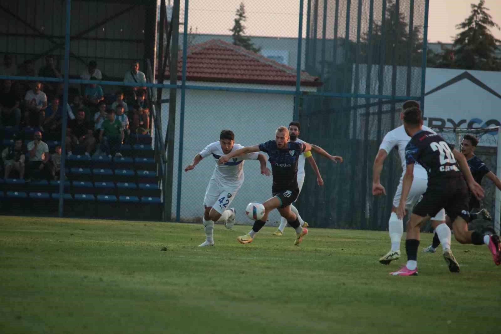 TFF 2. Lig: Karacabey Belediyespor: 1 - Erbaaspor: 0
