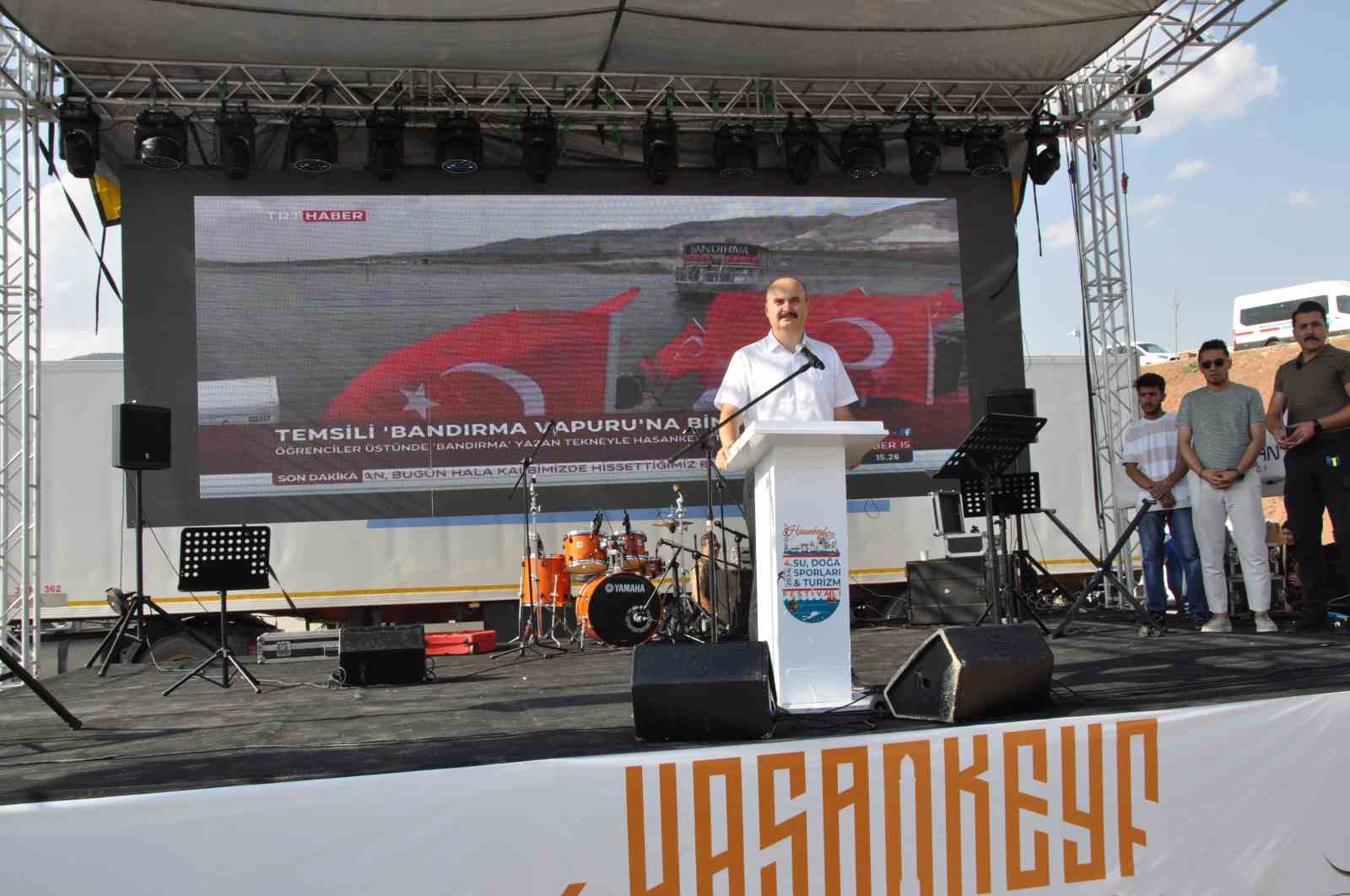 Tarihi Hasankeyf’te Su, Doğa Sporları ve Turizm Festivali düzenlendi
