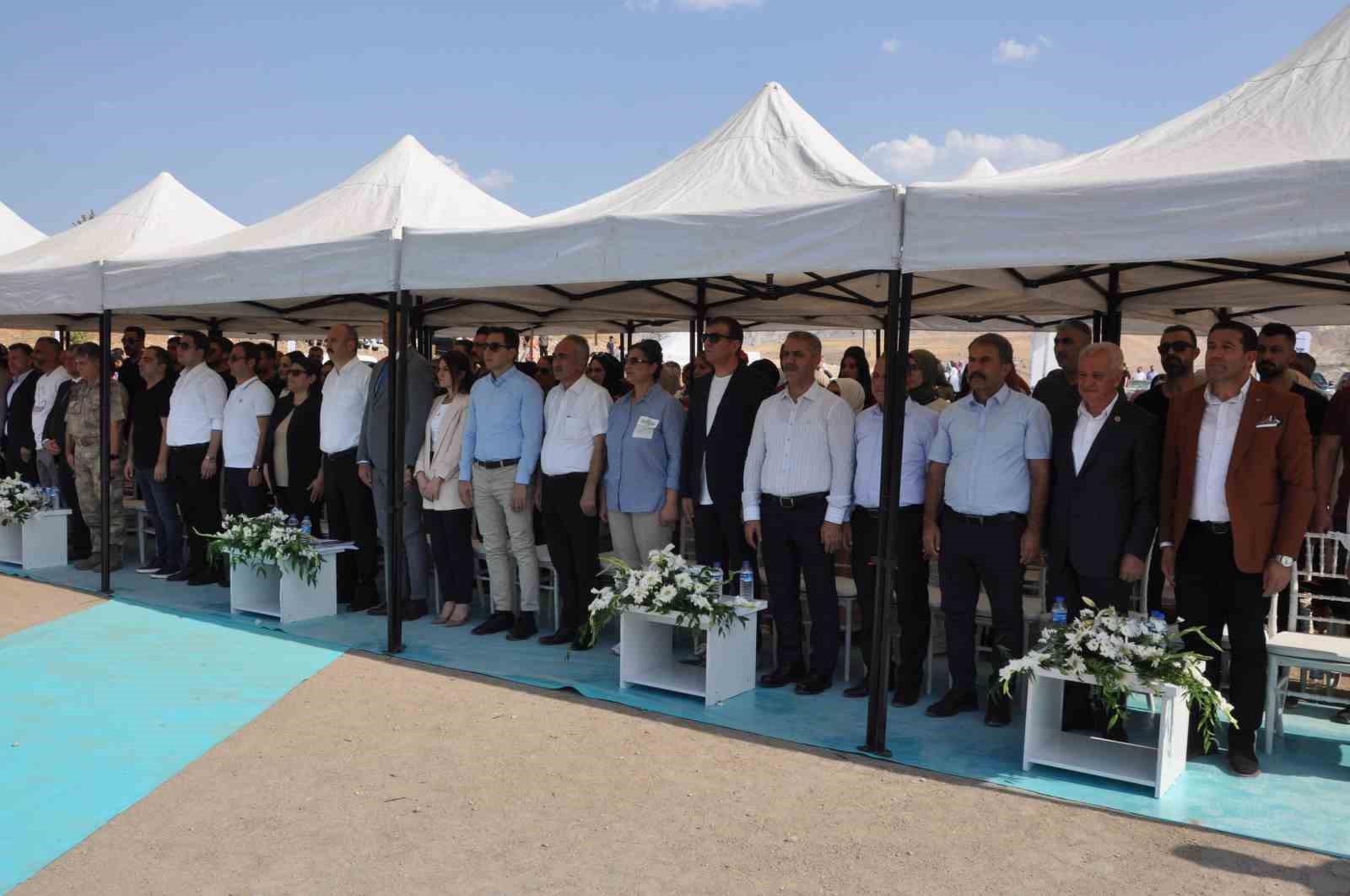 Tarihi Hasankeyf’te Su, Doğa Sporları ve Turizm Festivali düzenlendi
