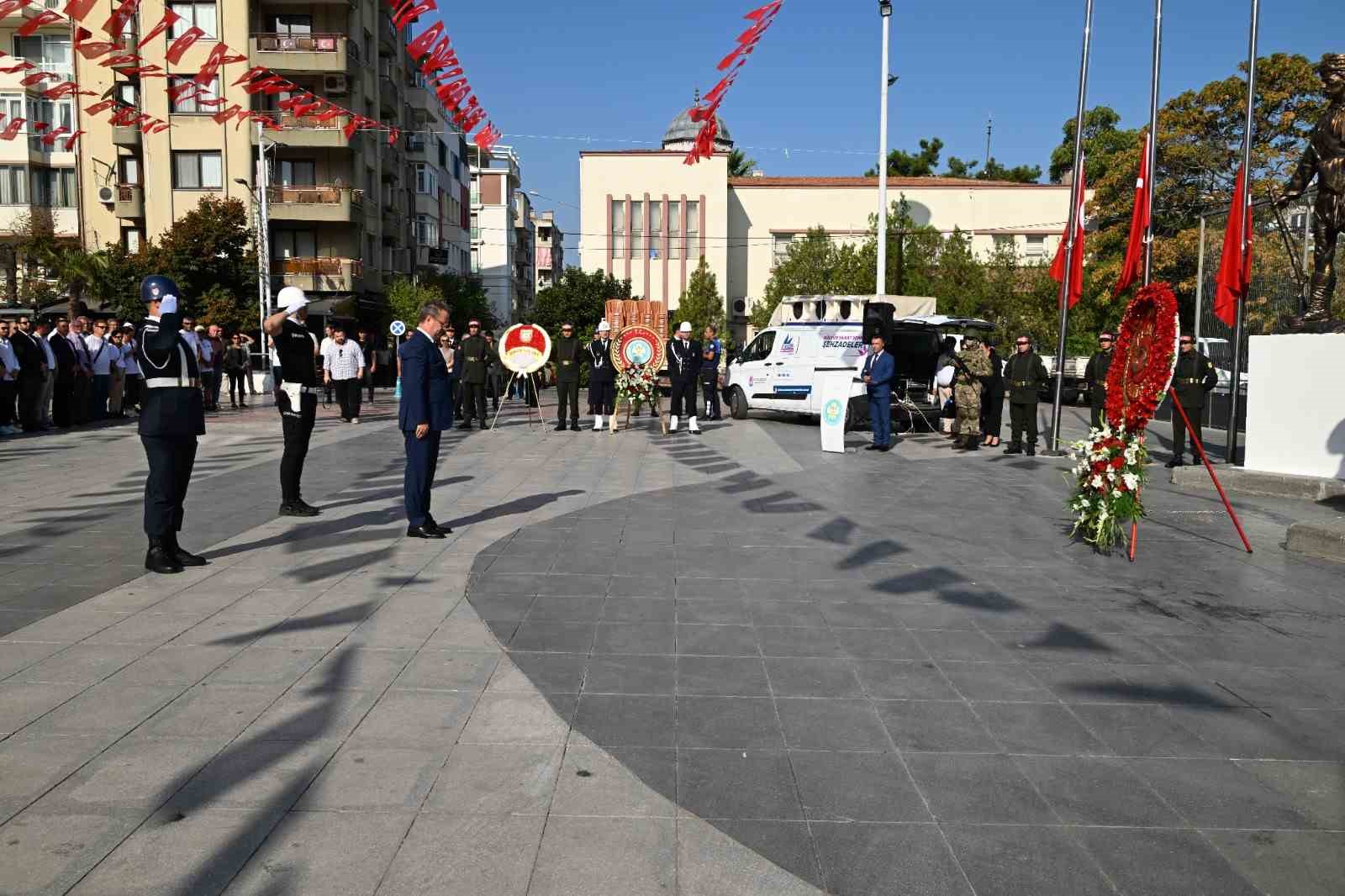 Manisa’nın düşman işgalinden kurtuluşunun 102. yılı kutlandı
