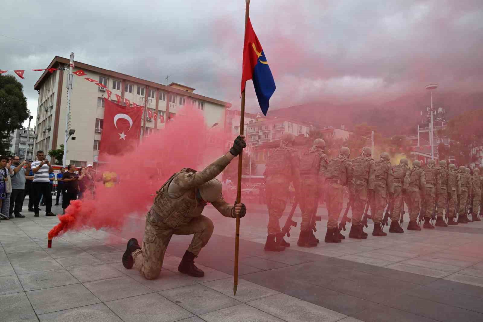 Manisa’nın düşman işgalinden kurtuluşunun 102. yılı kutlandı
