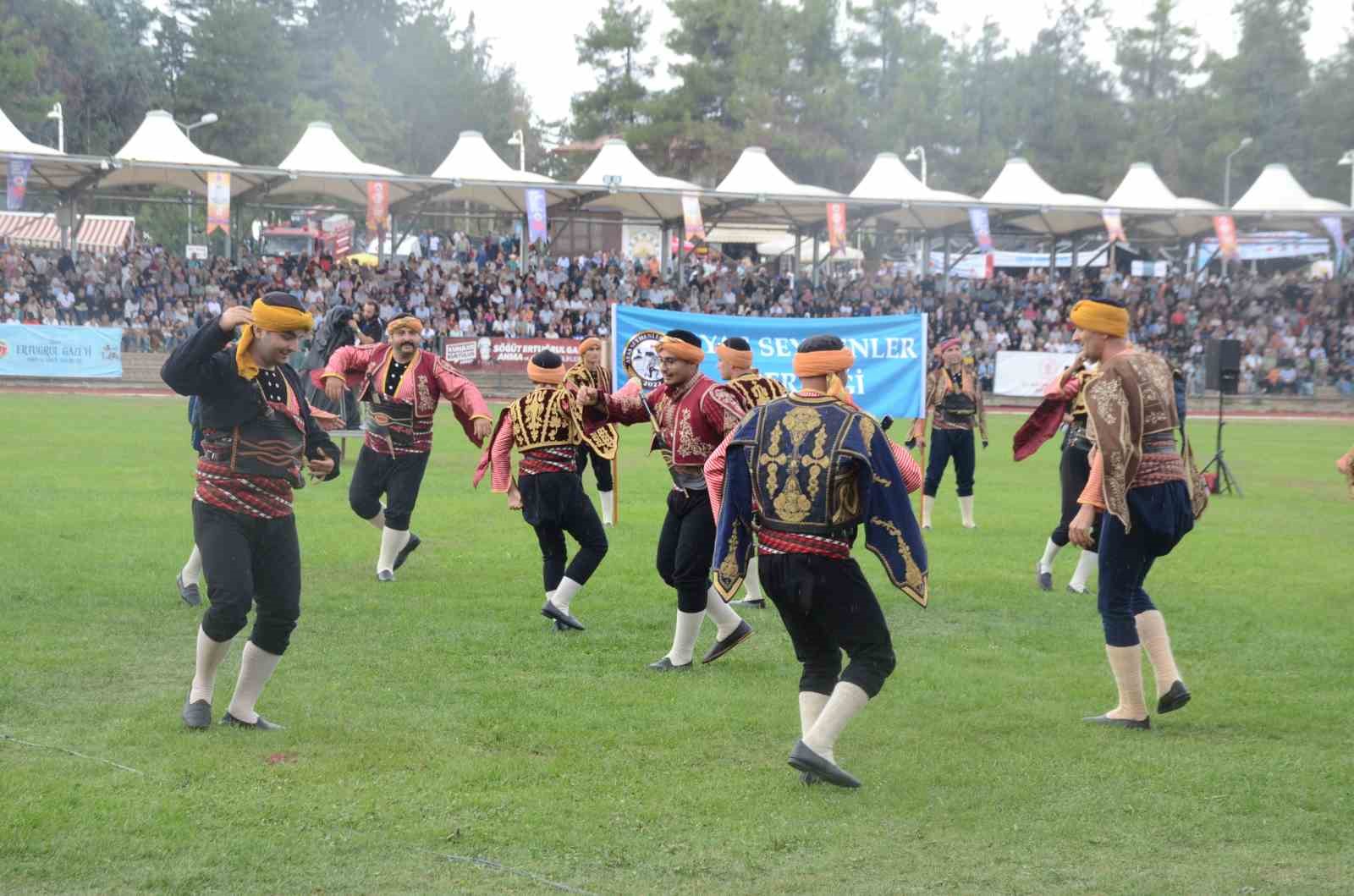 Jandarma Merasim Birliği gösterisi ayakta alkışlandı
