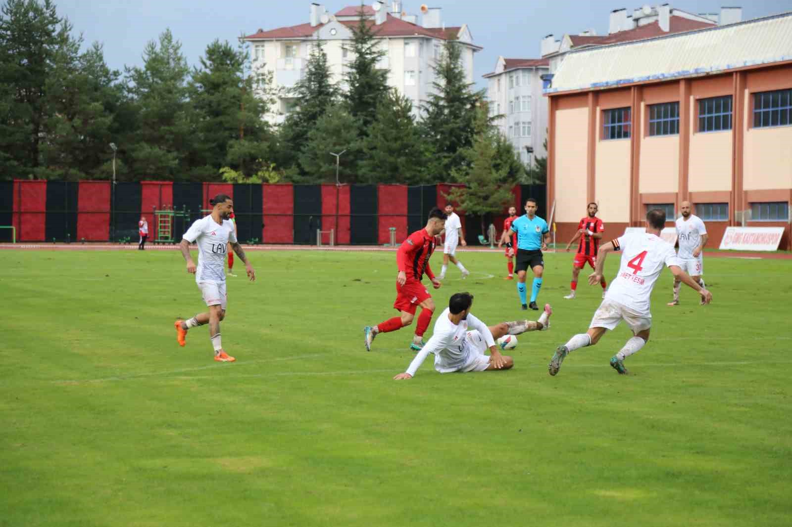 TFF 2. Lig: GMG Kastamonuspor: 1 - Batman Petrolspor: 0
