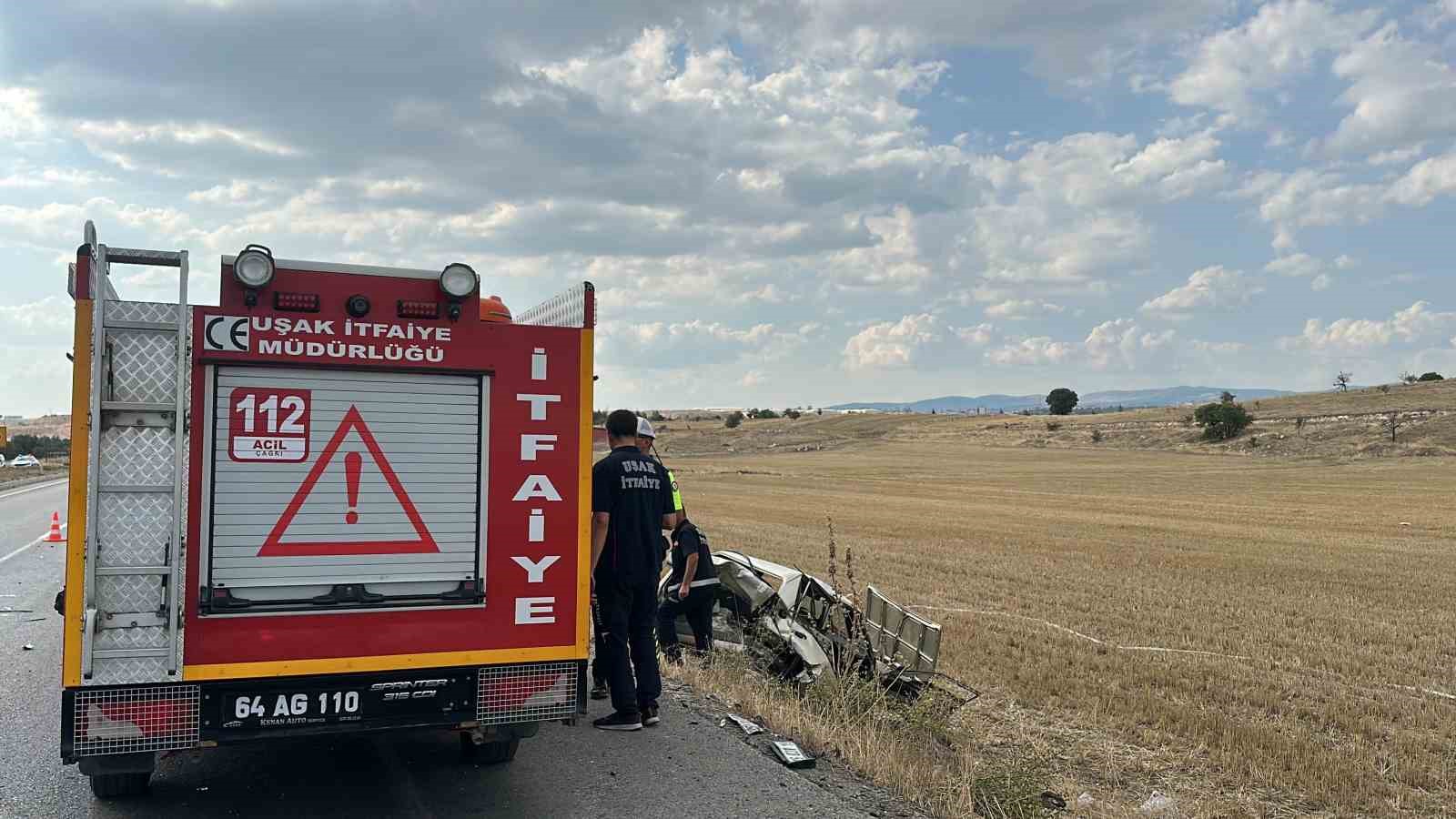 Uşak’ta feci kaza: 1 ölü, 3 yaralı
