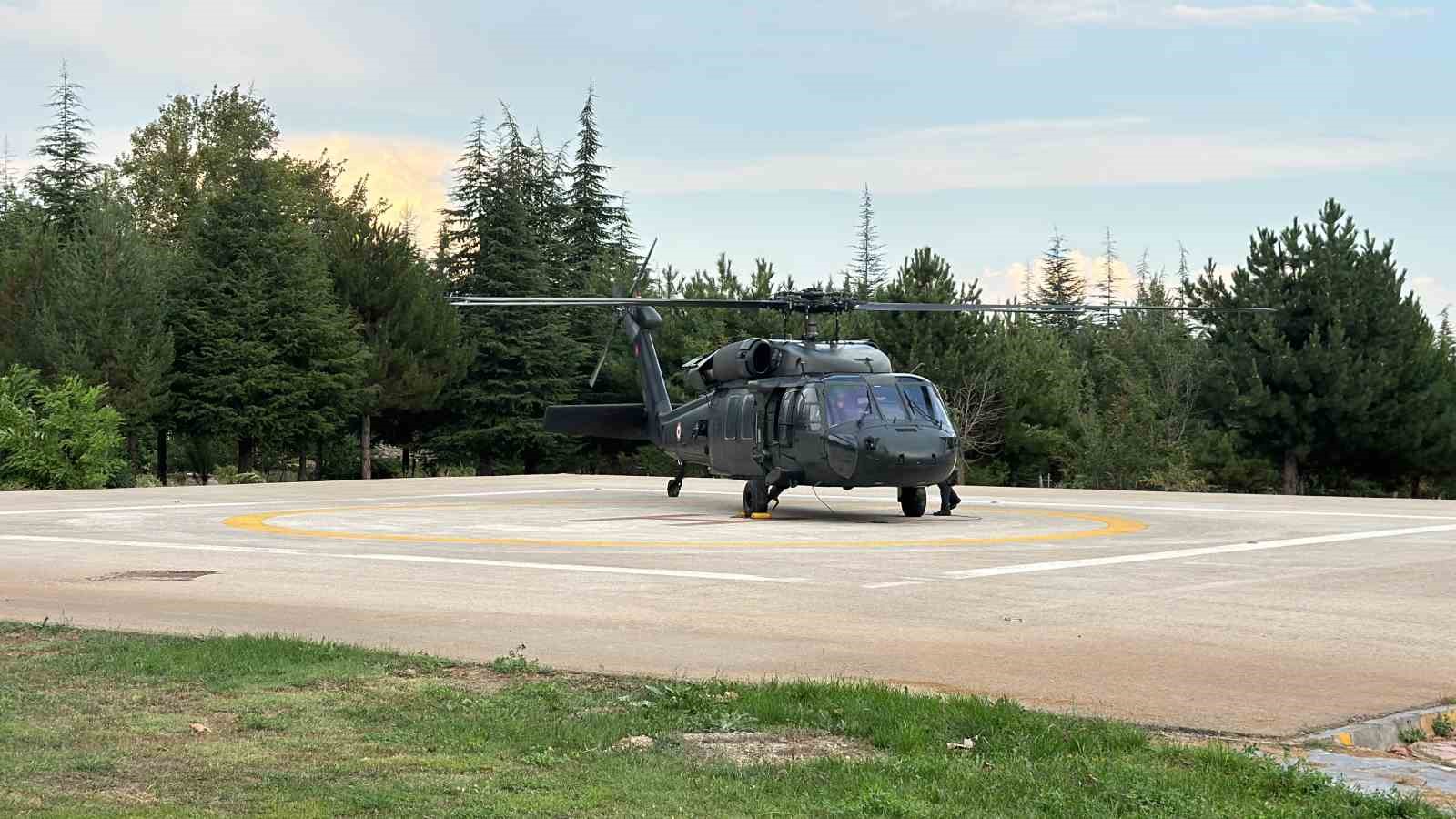 Tunceli’de askeri araç devrildi: 4 şehit, 1 ağır yaralı
