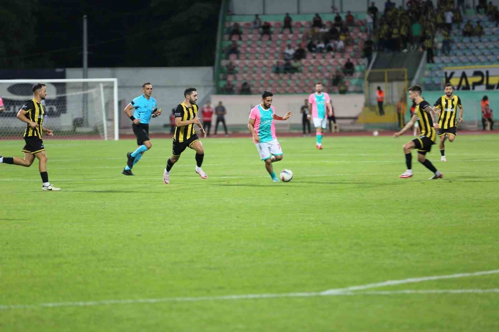 Isparta 32 Spor: 1 Adana 01 Futbol Kulübü: 1
