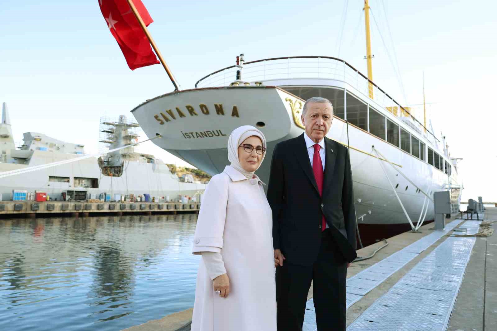 Cumhurbaşkanı Erdoğan yenilenen Savarona yatında incelemelerde bulundu
