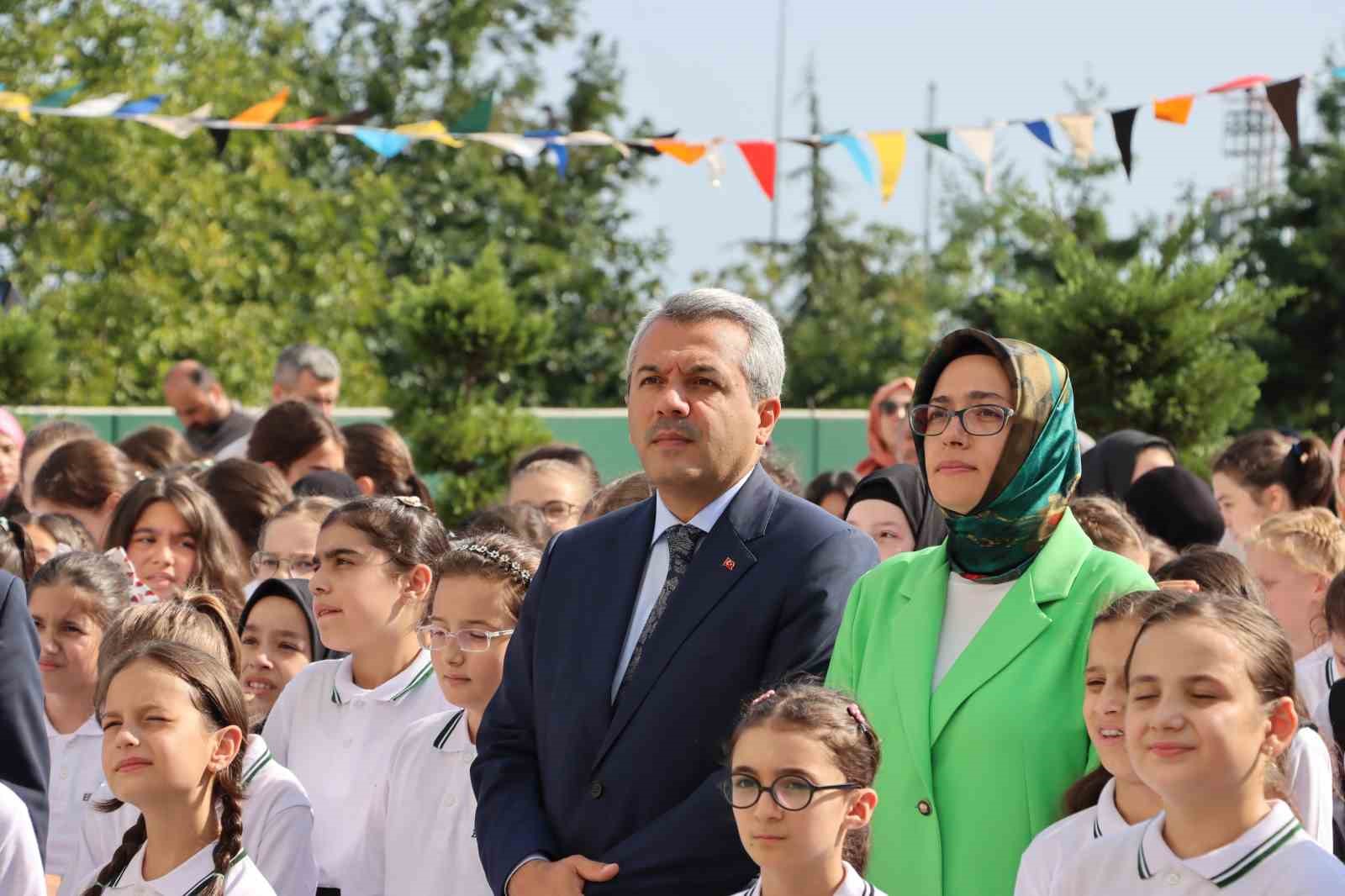 Rize’de eğitim-öğretim yılı törenle başladı
