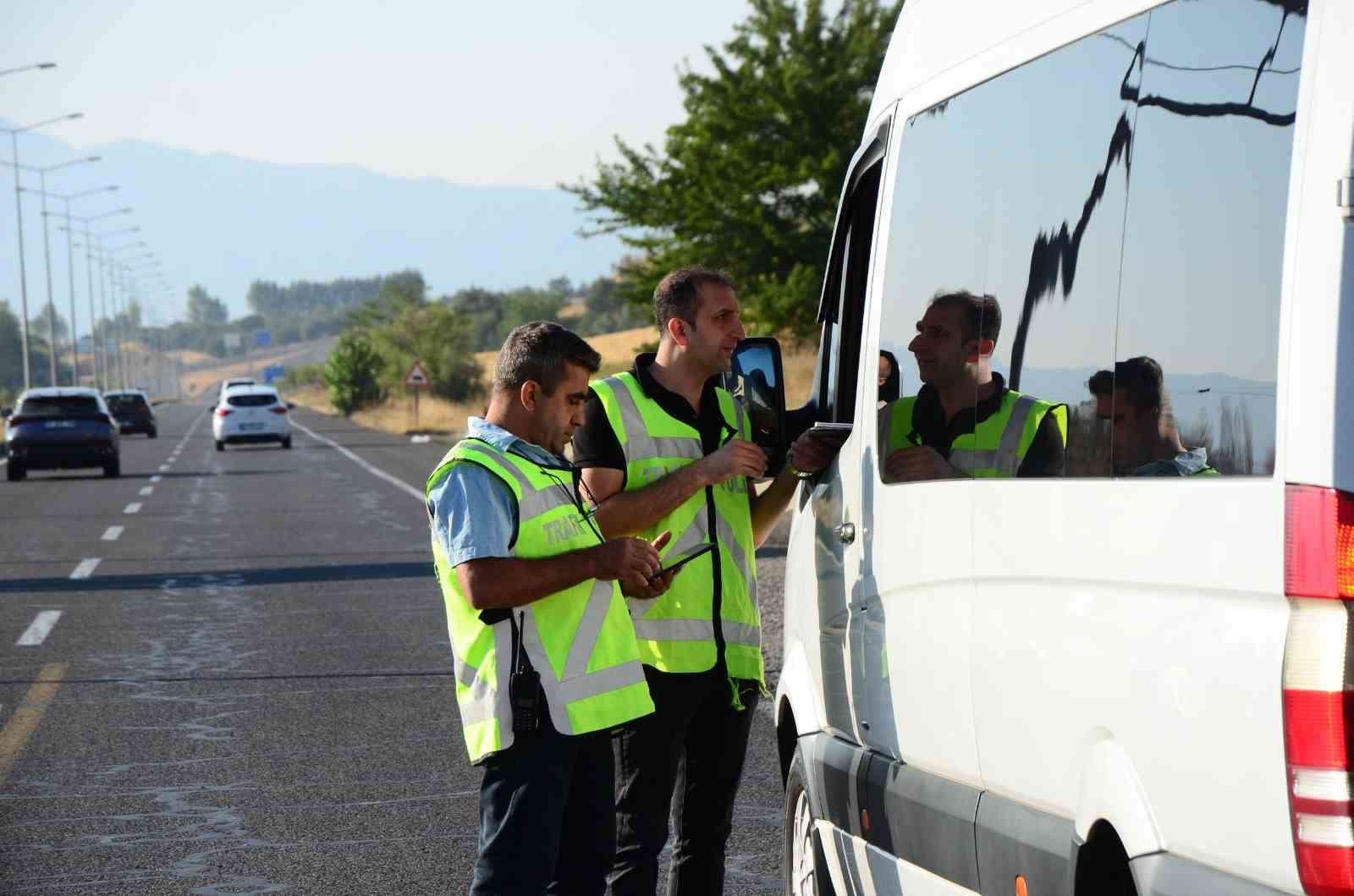 Bingöl’de okul servisleri denetlendi
