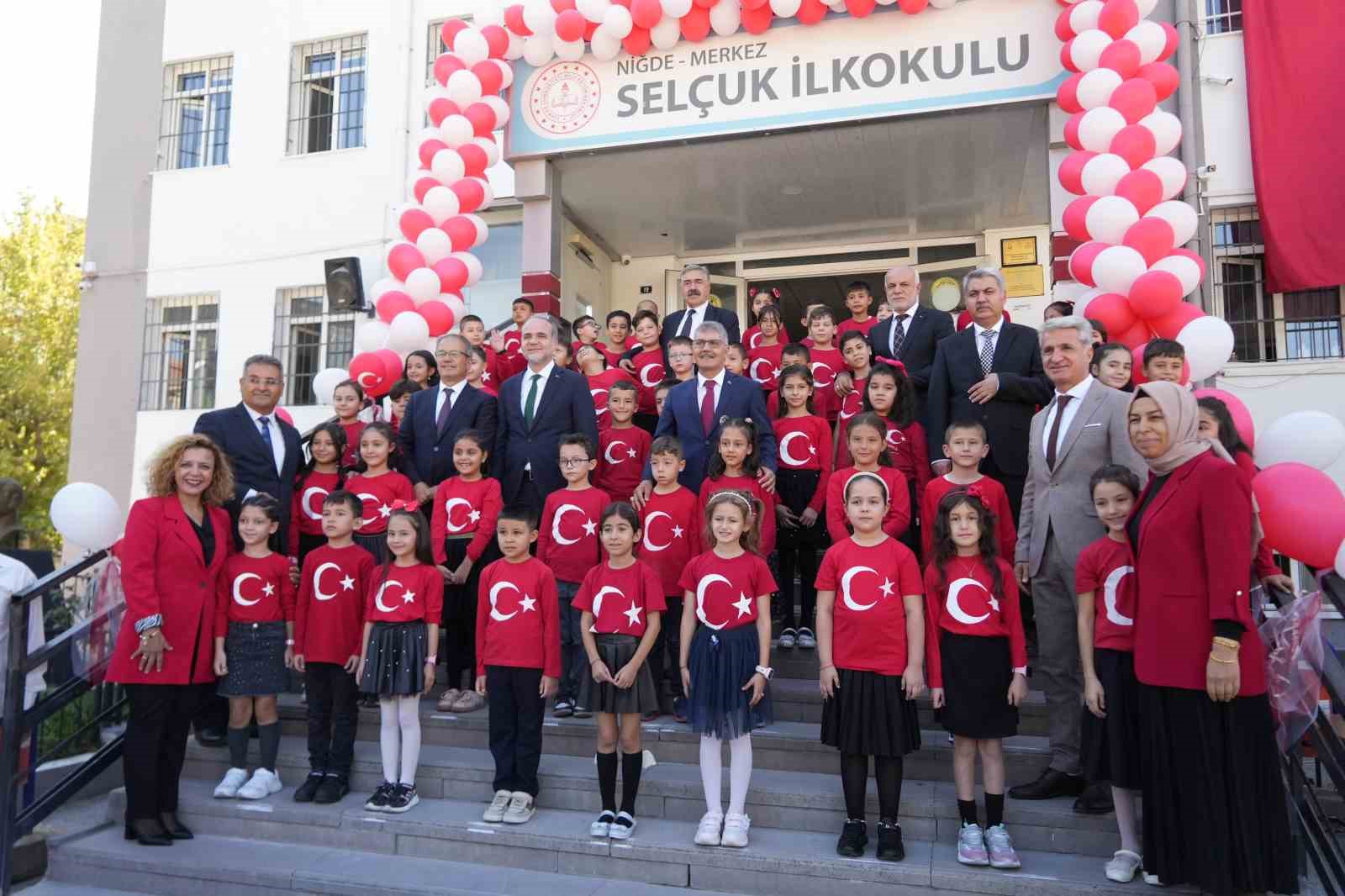 Niğde’de İlköğretim Haftası kutlandı
