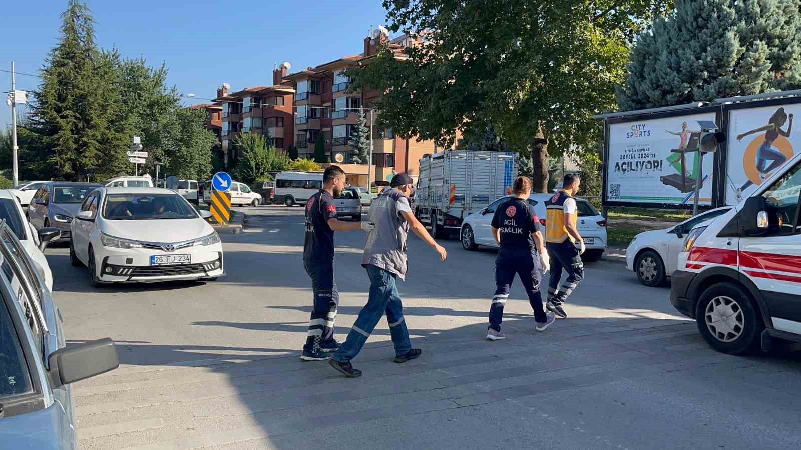 Köpek saldırısına uğrayan park görevlisi yaralandı
