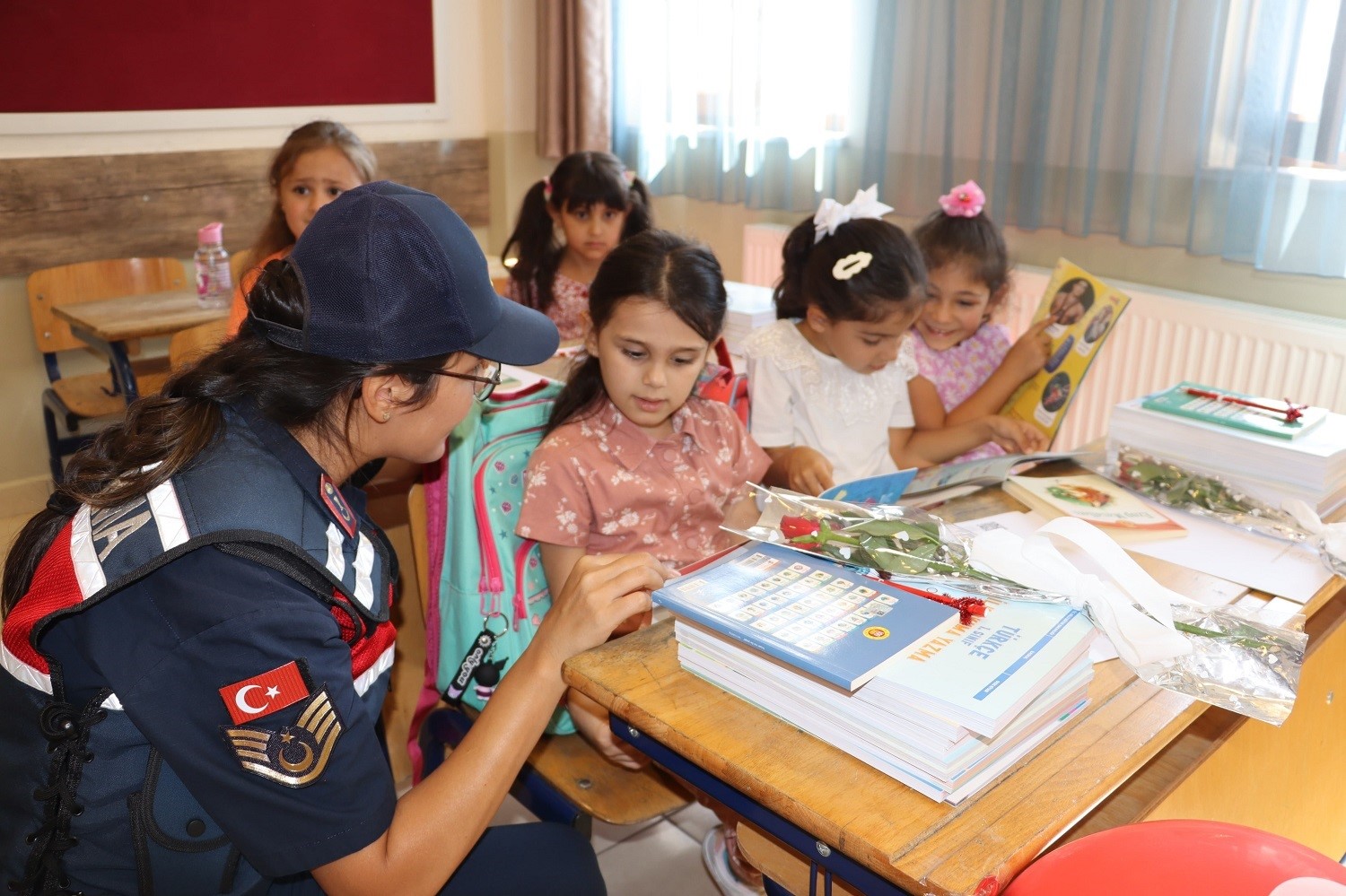 Okulların açılmasıyla jandarmanın eğitim ve denetim çalışmaları başladı
