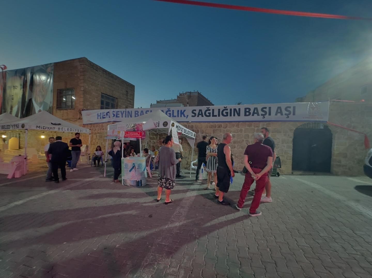 Midyat’ta festivalde sağlık standında vatandaşlar bilgilendirildi yoğun ilgi
