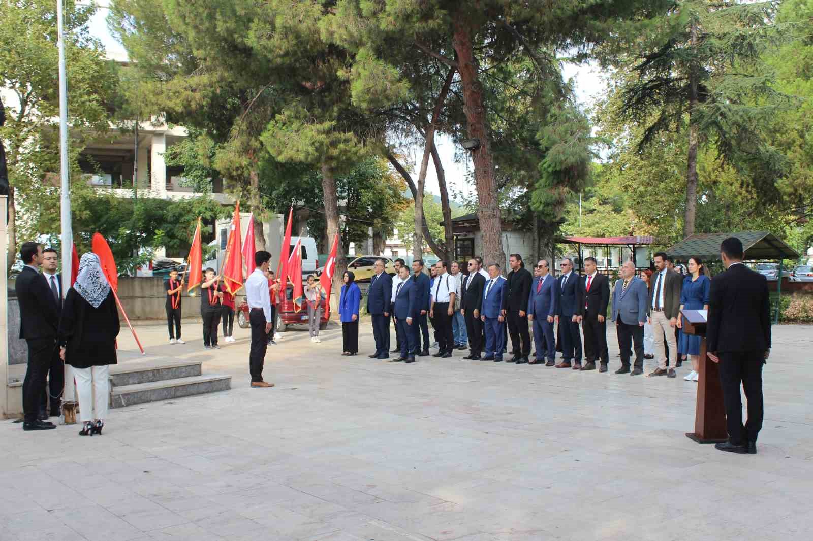 Osmaneli’de ilköğretim haftası kutlandı
