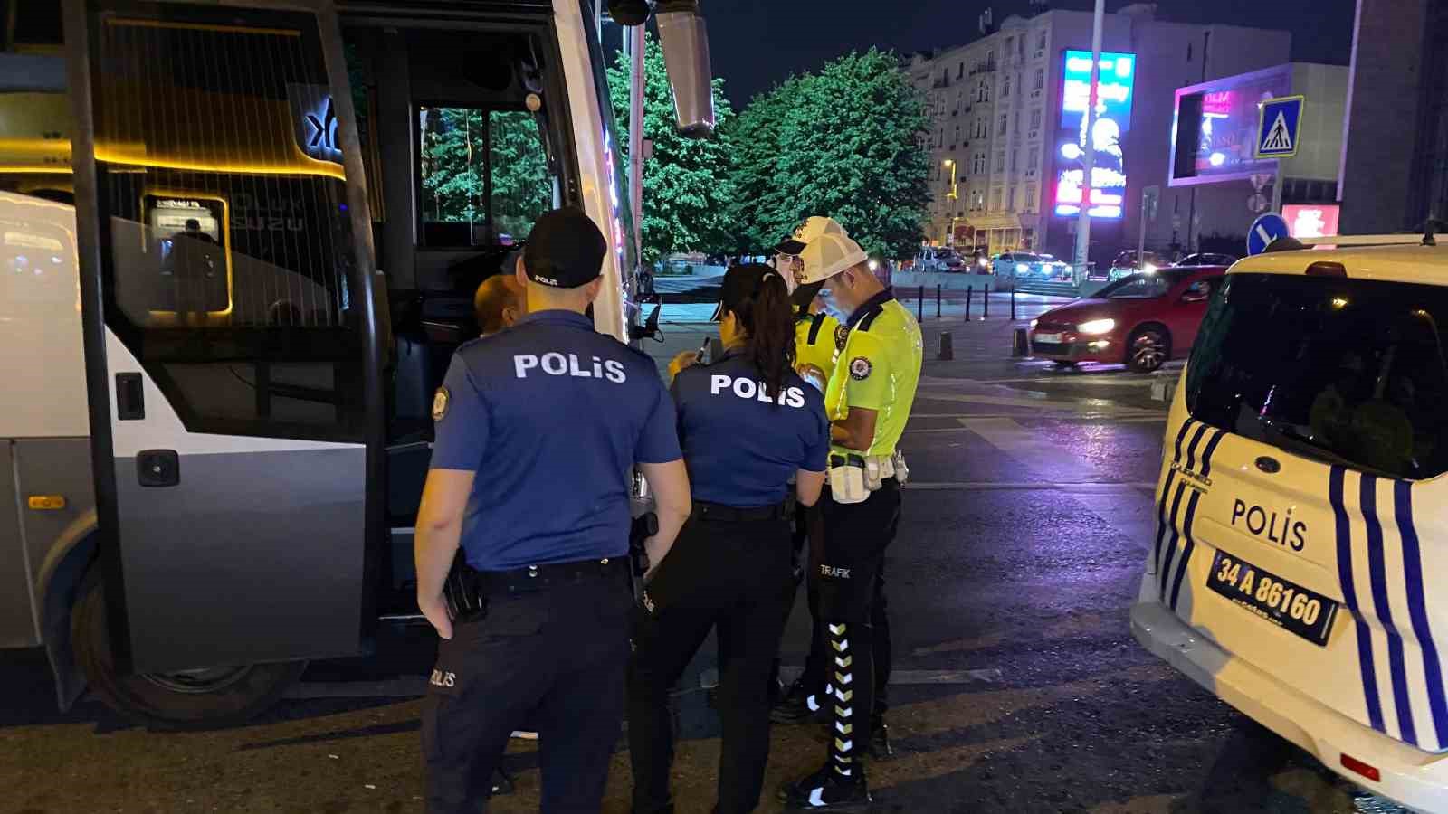 Taksim’de helikopter destekli ’Huzur Uygulaması’
