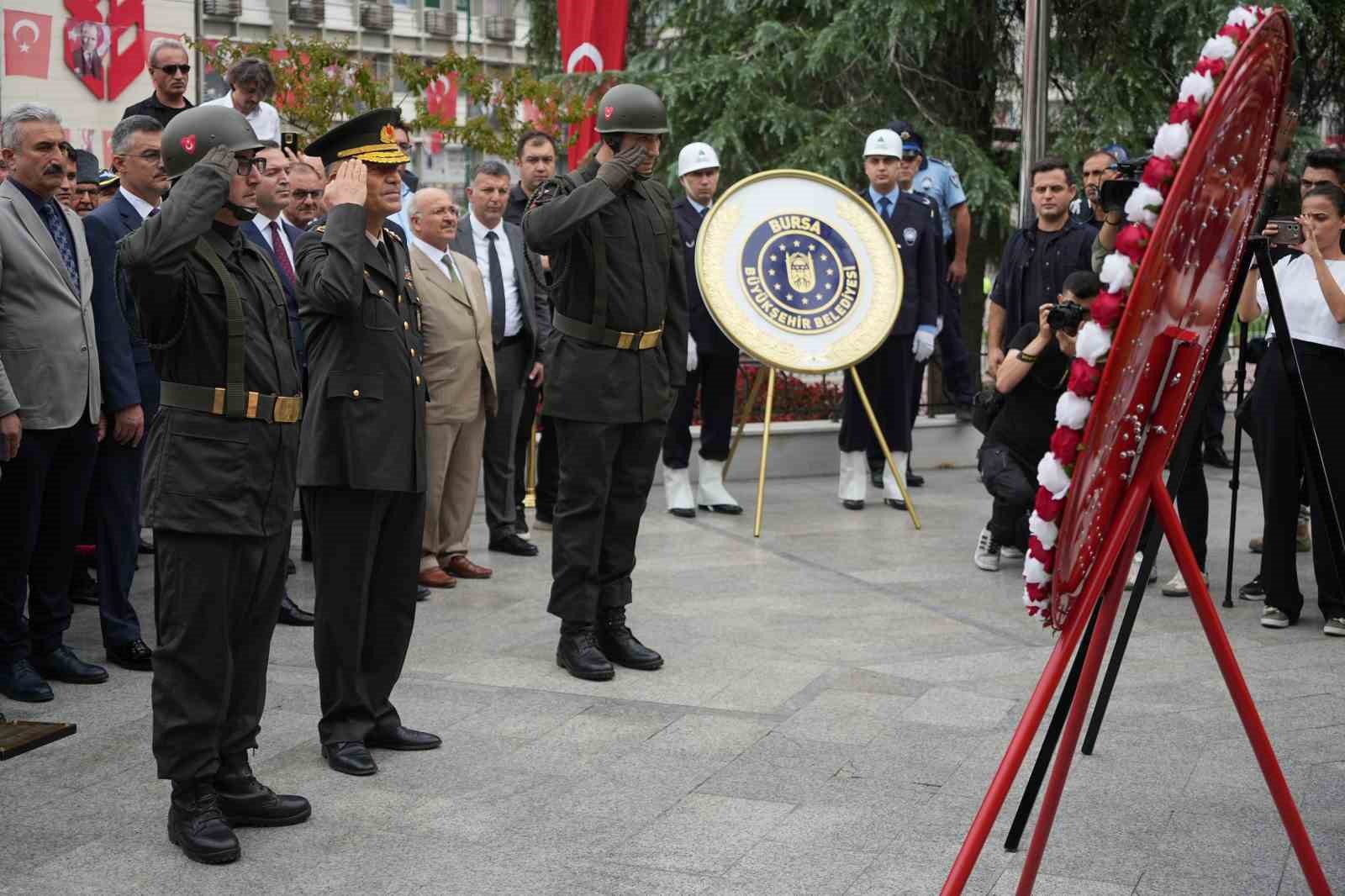 Bursa’nın düşman işgalinden kurtuluşu coşkuyla kutlandı
