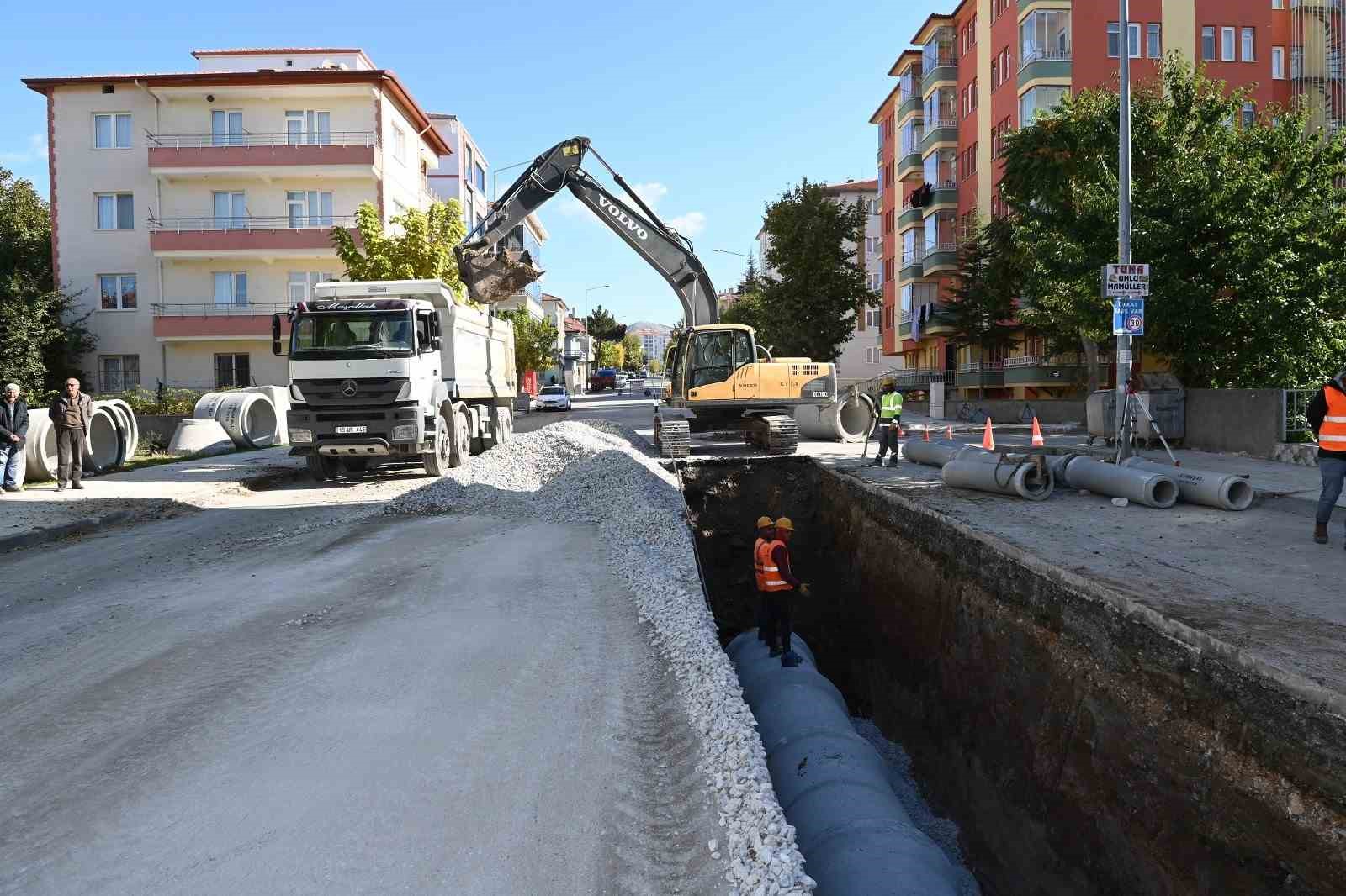 Çorum’da 5 yılda 17 bin 500 metre yağmur suyu hattı yapıldı
