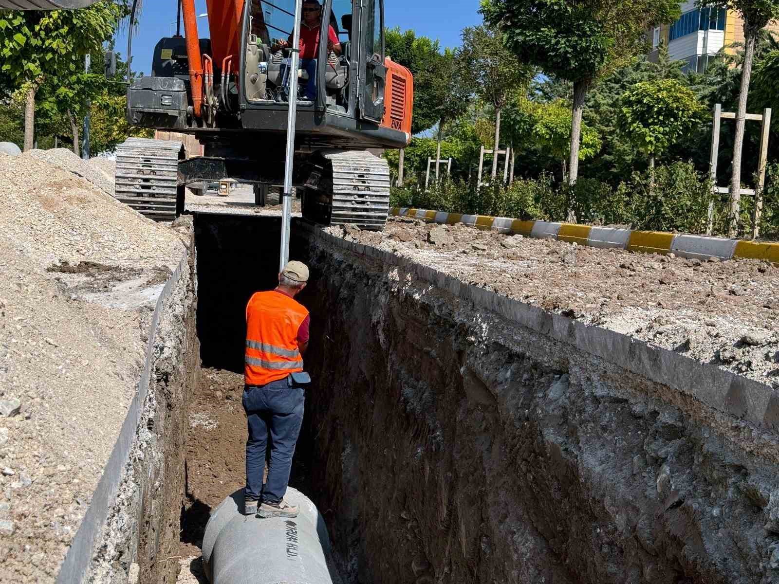 Çorum’da 5 yılda 17 bin 500 metre yağmur suyu hattı yapıldı
