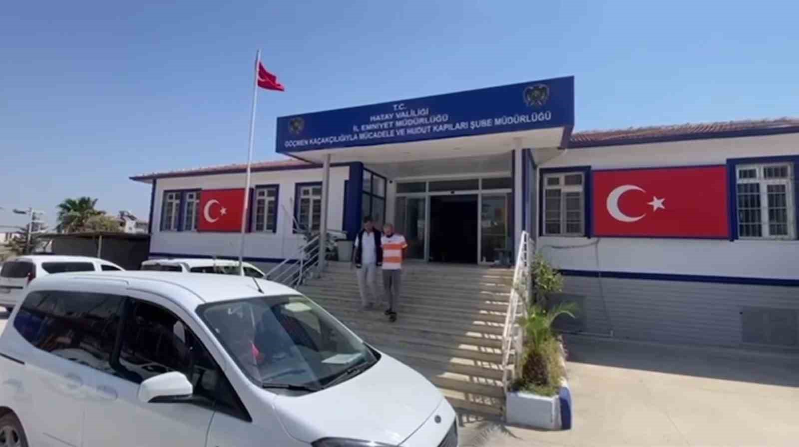 Hatay’da göçmen kaçakçısı tutuklandı
