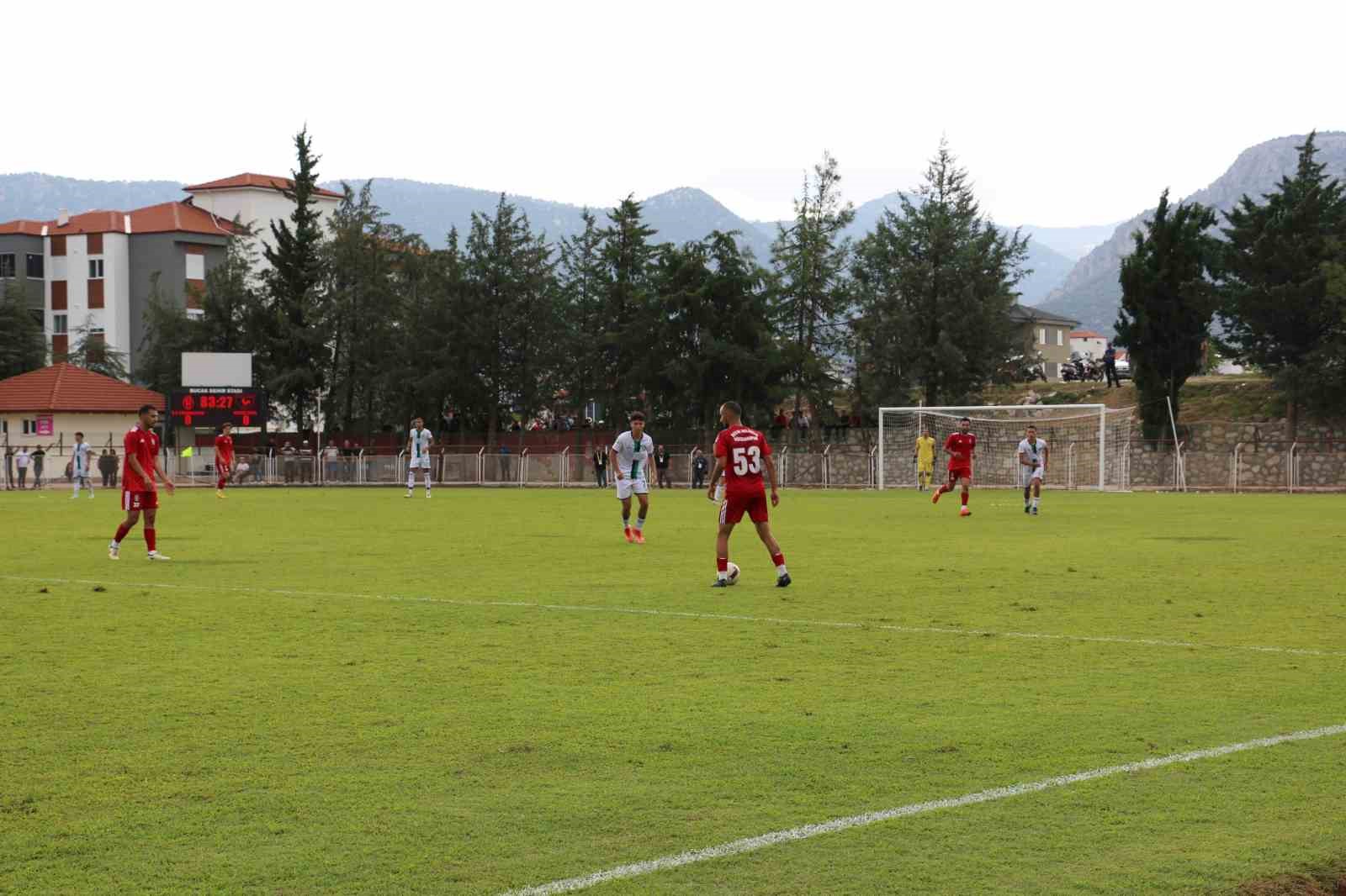 Bucak Belediye Oğuzhanspor, Ziraat Türkiye Kupası’nda tur atladı
