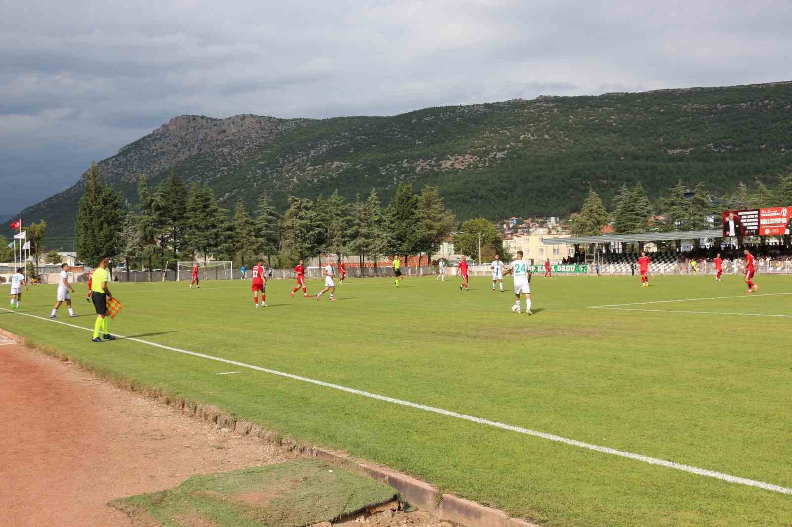 Bucak Belediye Oğuzhanspor, Ziraat Türkiye Kupası’nda tur atladı
