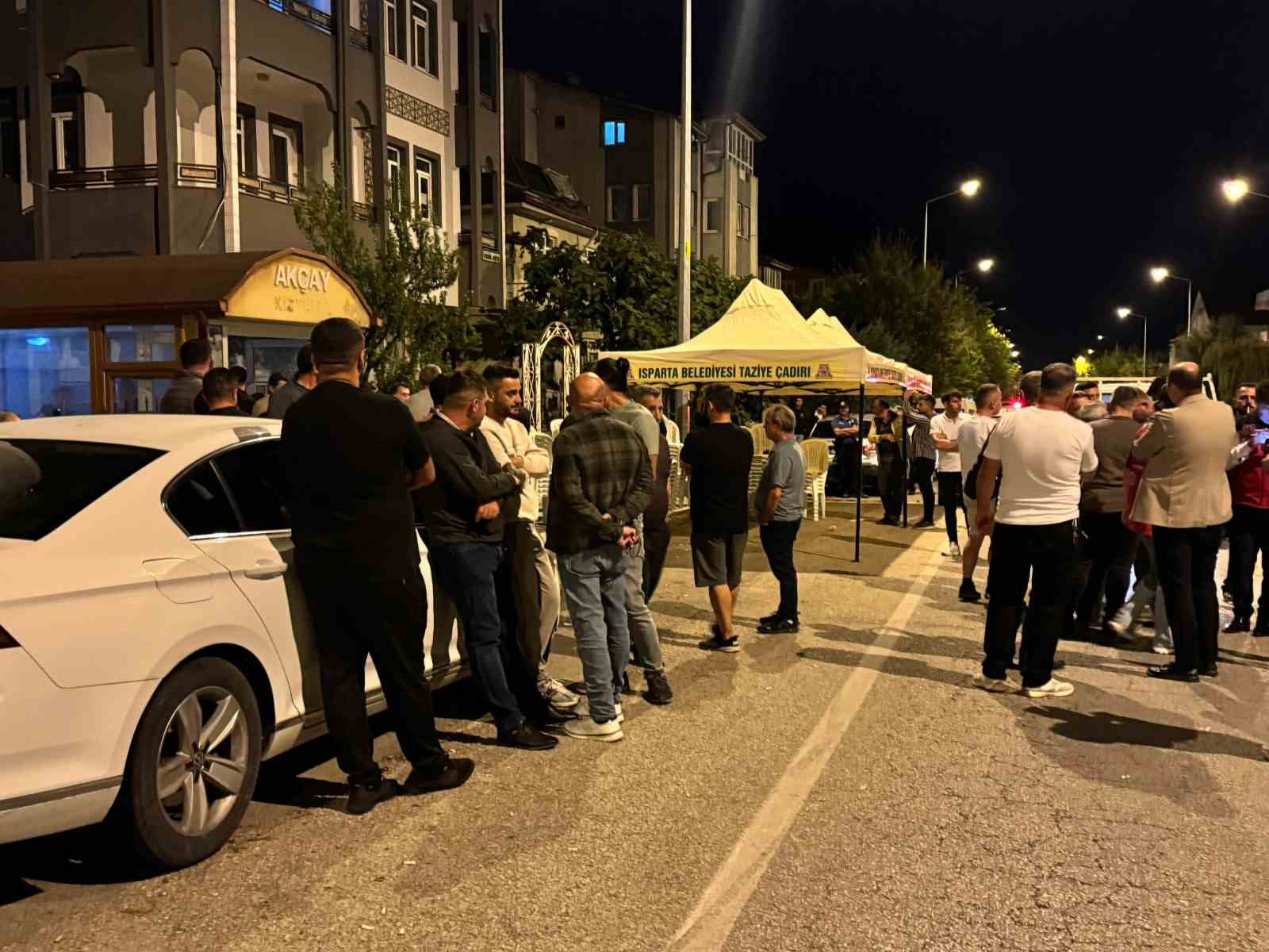 Zeytin Dalı Harekatı bölgesinde şehit olan Uzman Çavuş Onur Çapan Isparta’da toprağa verilecek
