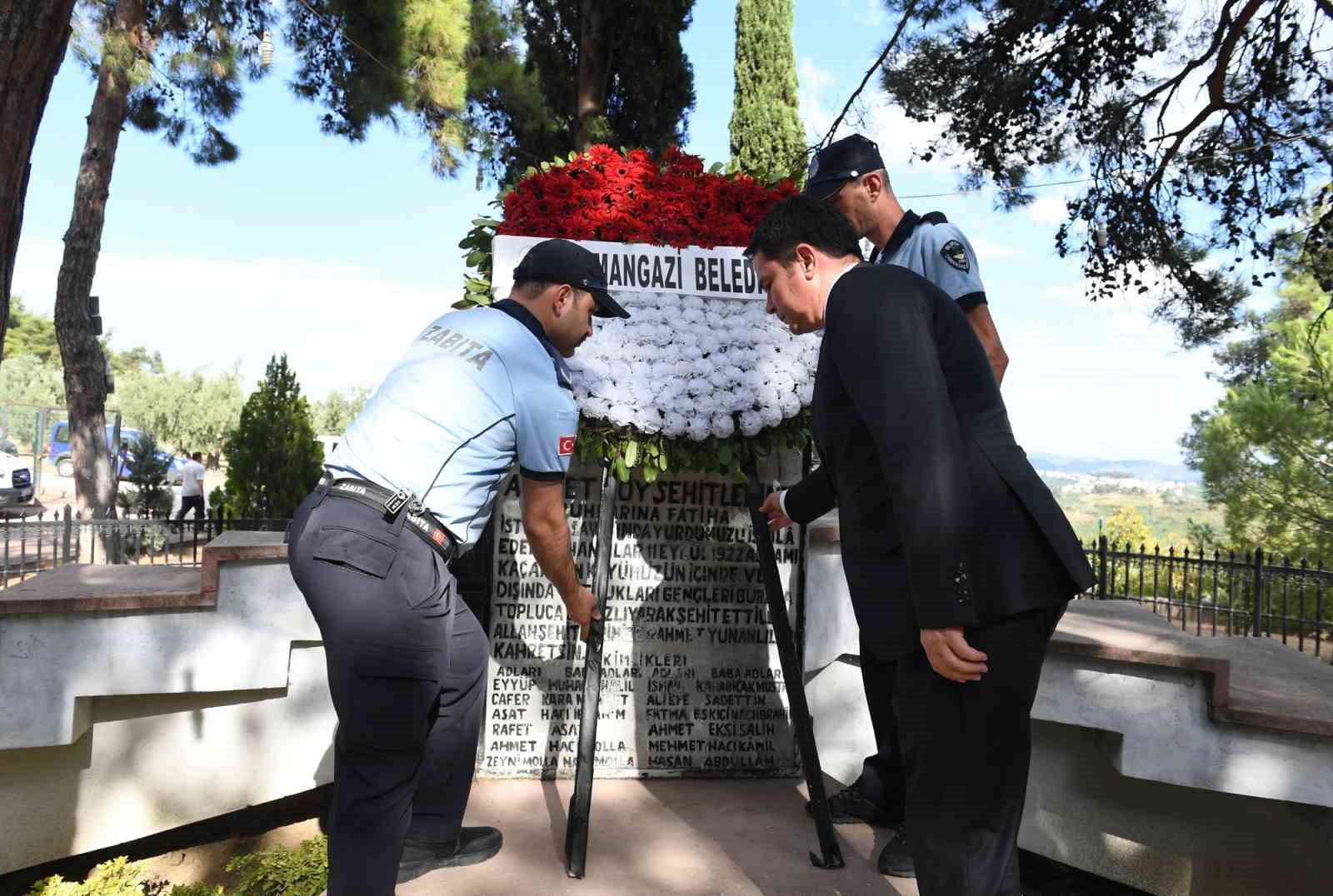 Bursa’nın kurtuluşunun 102’inci yıldönümüne motosikletliler renk kattı
