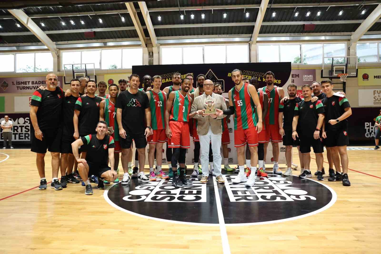 Karşıyaka Basketbol, turnuva şampiyonu oldu
