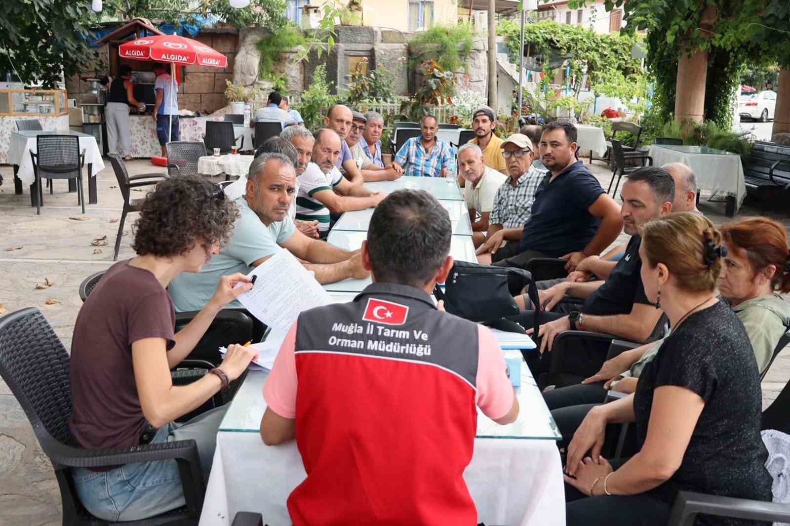 Muğlalı çiftçiye, tarımda yeni dönem anlatılıyor
