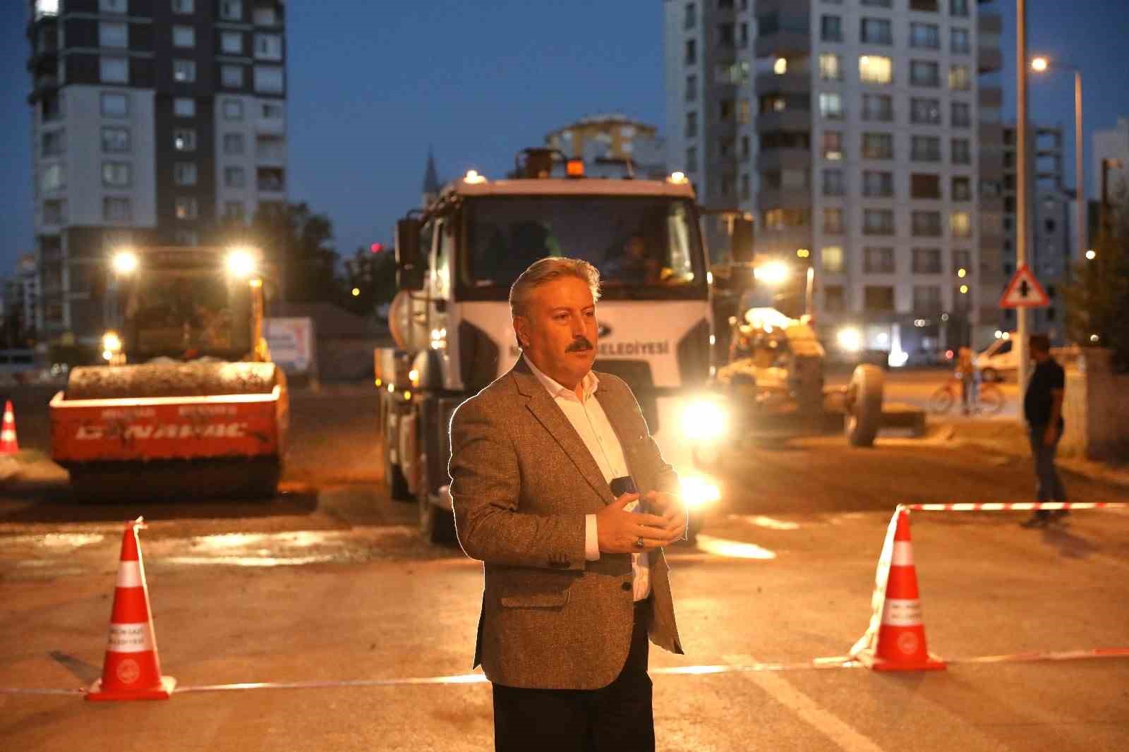 Başkan Palancıoğlu, Yıldırım Beyazıt’ı Hulusi Akar Bulvarı’na bağlayacak büyük kavşak çalışmasını inceledi
