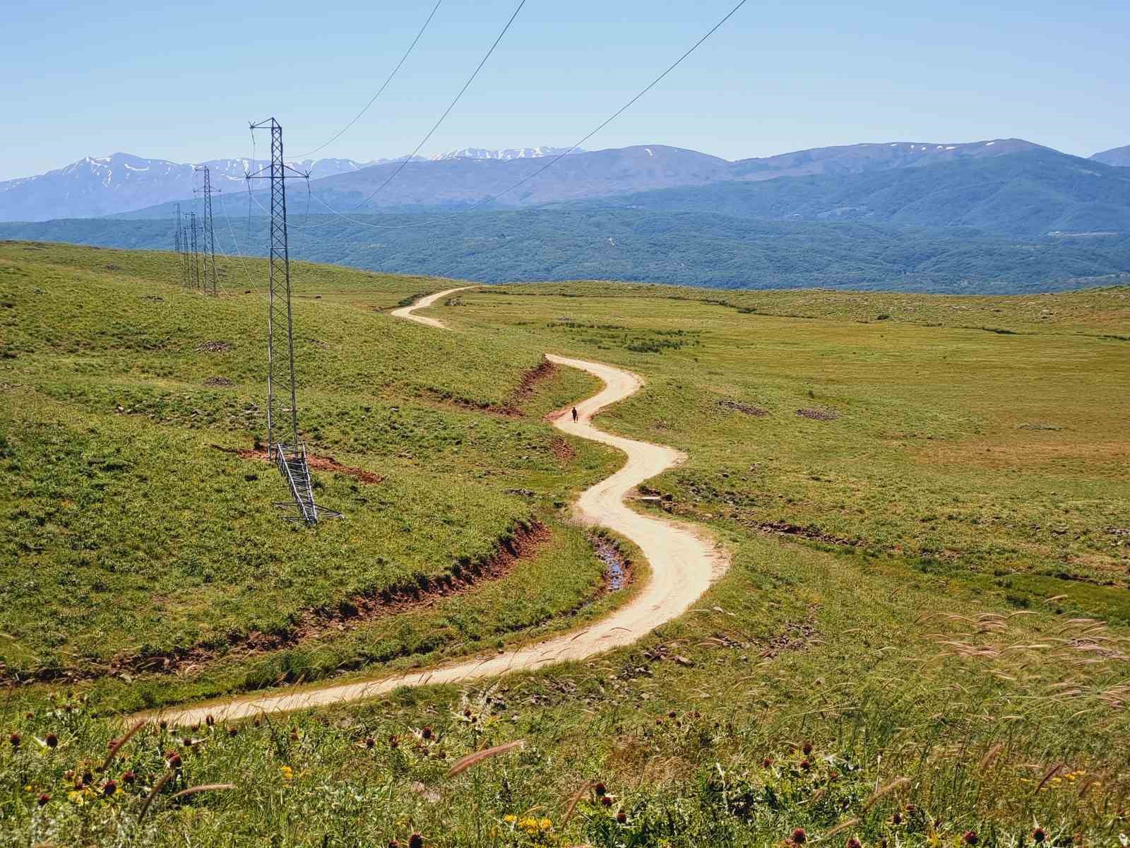 VEDAŞ, elektrik şebekesini güçlendiriyor
