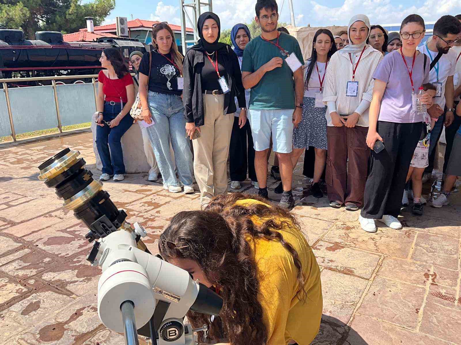 Geleceğin ’kutup yıldızları’, Antalya Bilim Merkezi’nde
