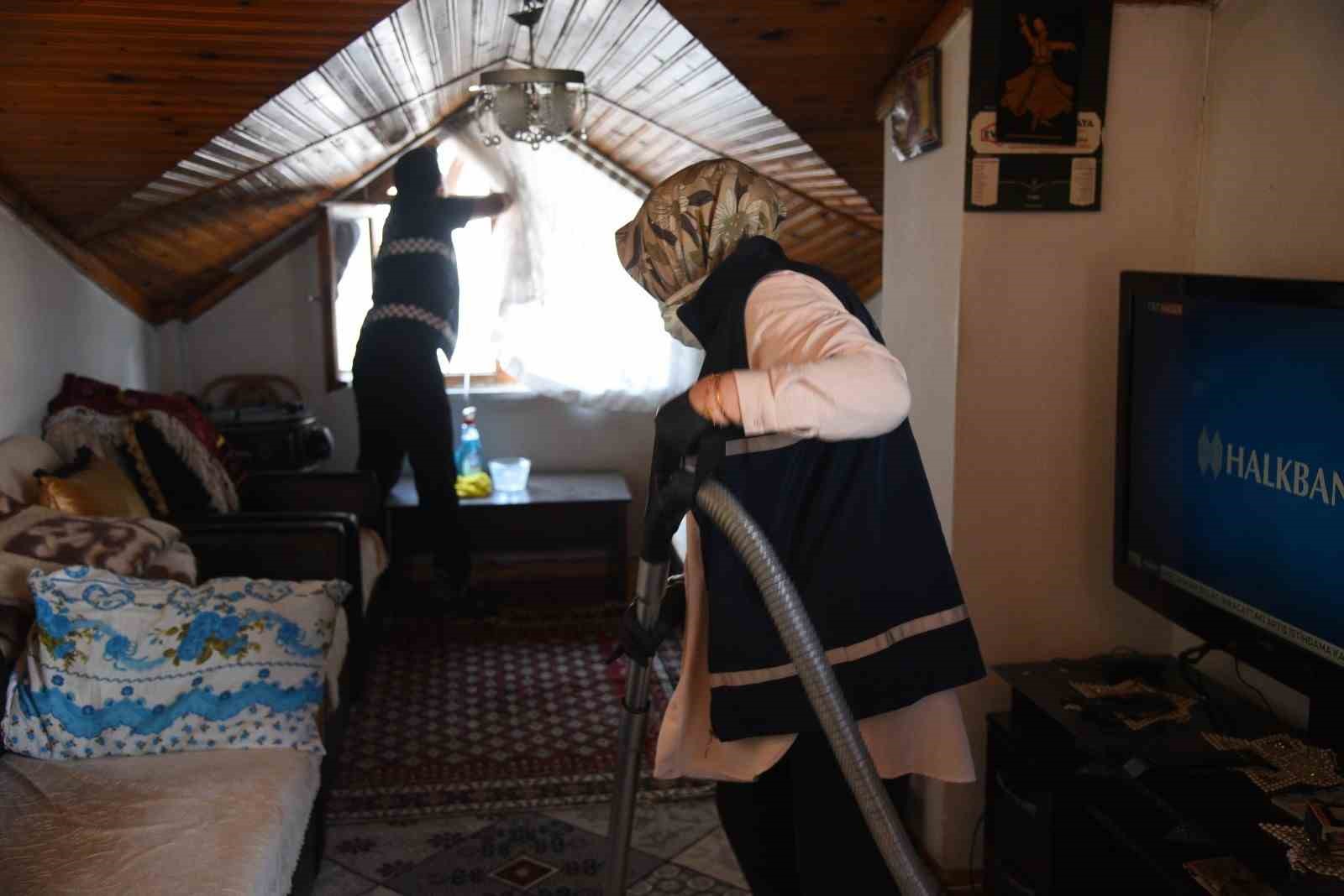 Giresun Belediyesi’nin evde bakım hizmeti yaşlı ve engellilerin umudu oldu
