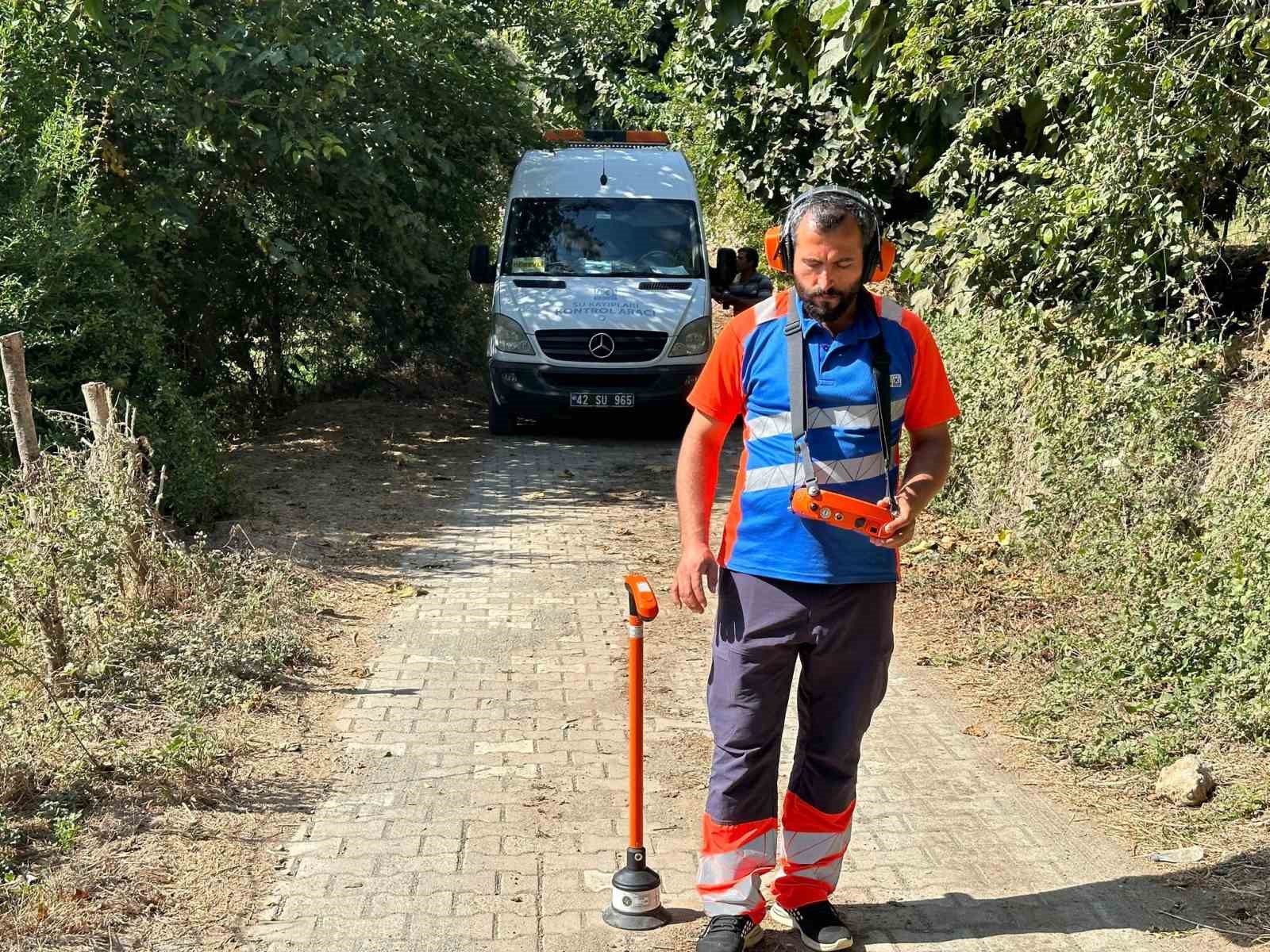 Konya Büyükşehir Osmaniye’de depremde oluşan altyapı hasarlarını onarıyor
