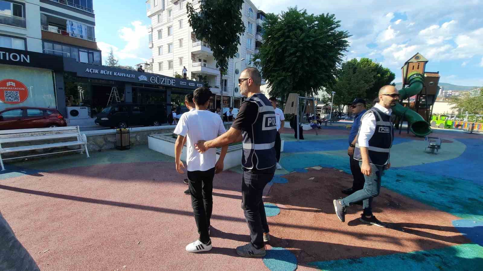 Tokat polisinden okul çevrelerinde güvenlik seferberliği
