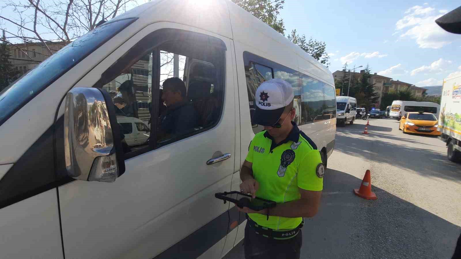 Tokat polisinden okul çevrelerinde güvenlik seferberliği
