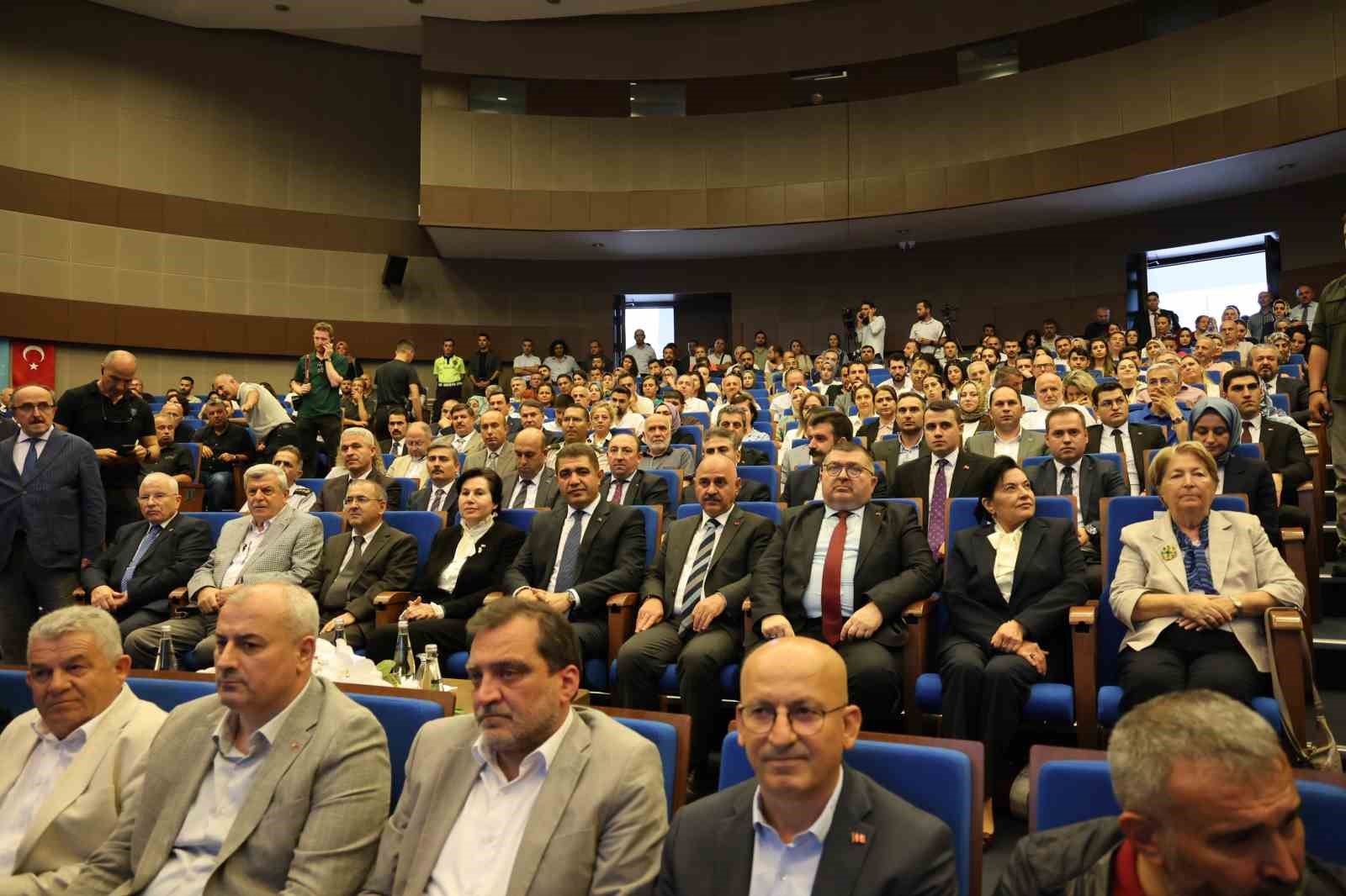 Kamu yönetiminde etik bilincinin gelişmesine katkı sağlayan konferans
