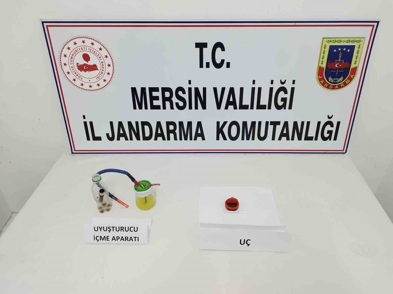 Mersin’de uyuşturucu taciri 3 şüpheli yakalandı
