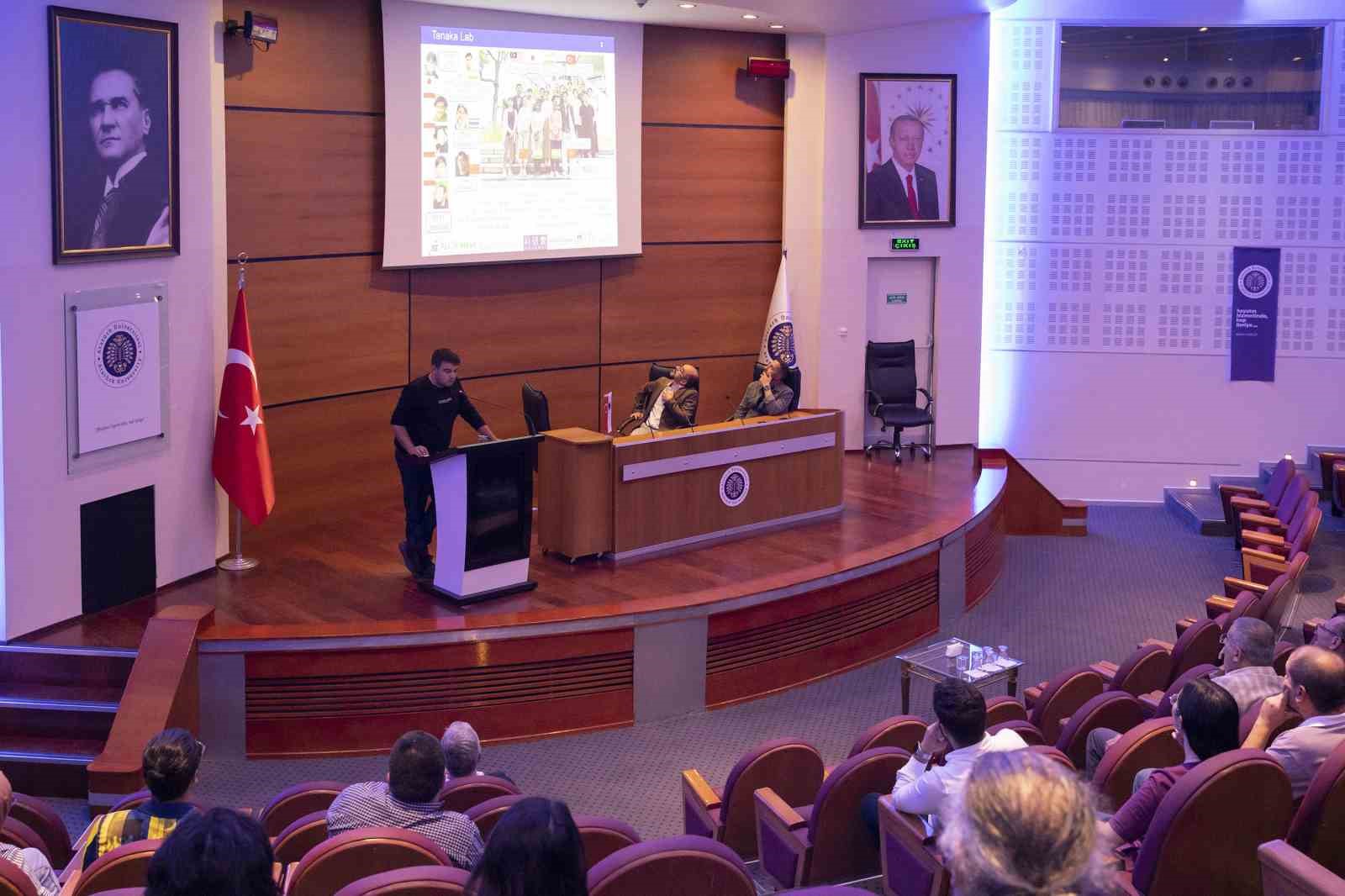 Atatürk Üniversitesi’nde yapay zekâ ile yenilikçi yaklaşımlar konuşuldu
