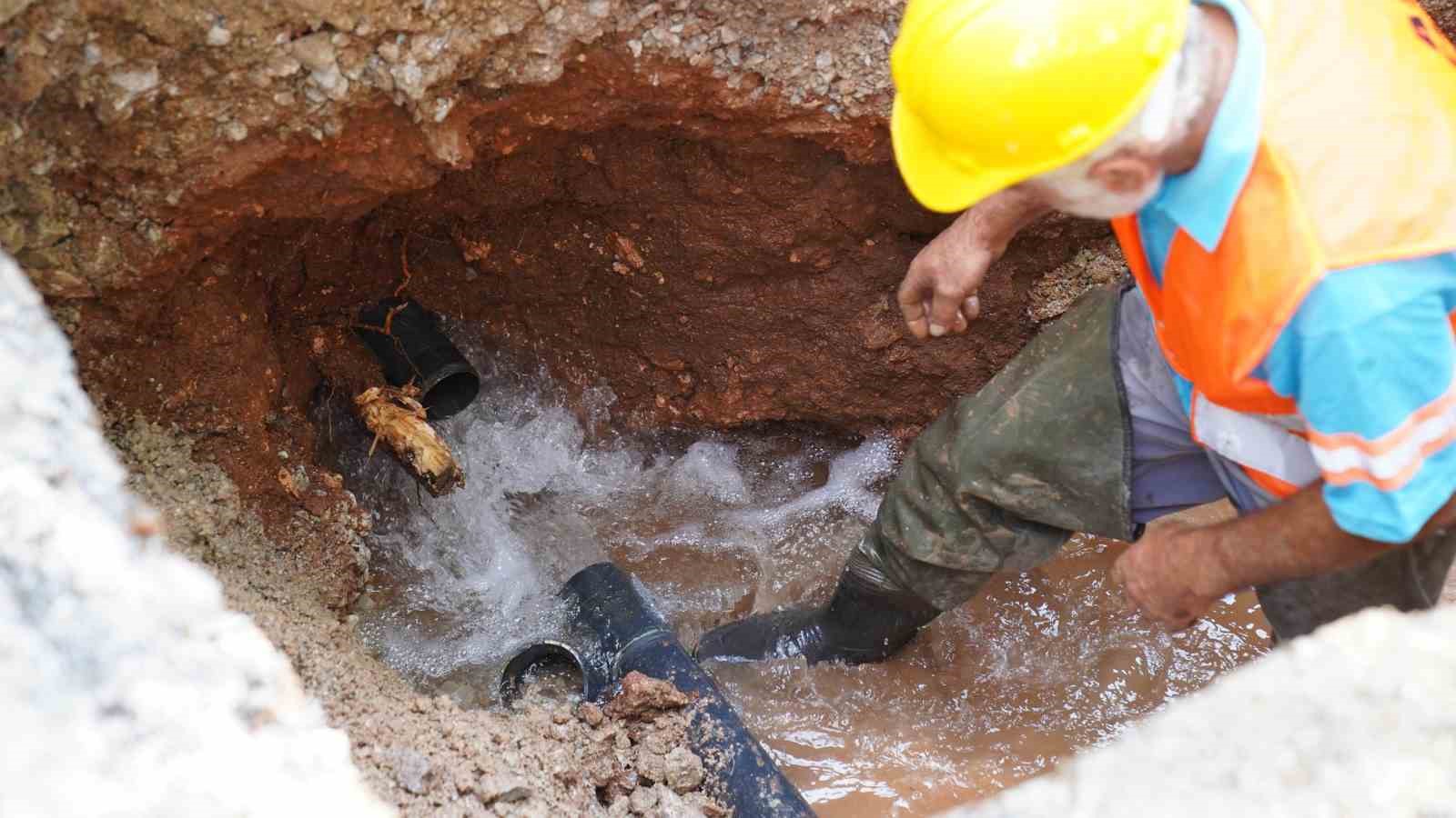 ASKİ’den şebekede fiziki su kayıp ve kaçaklarına sıkı takip: 3 yılda 509 aktif sızıntı tespit edildi
