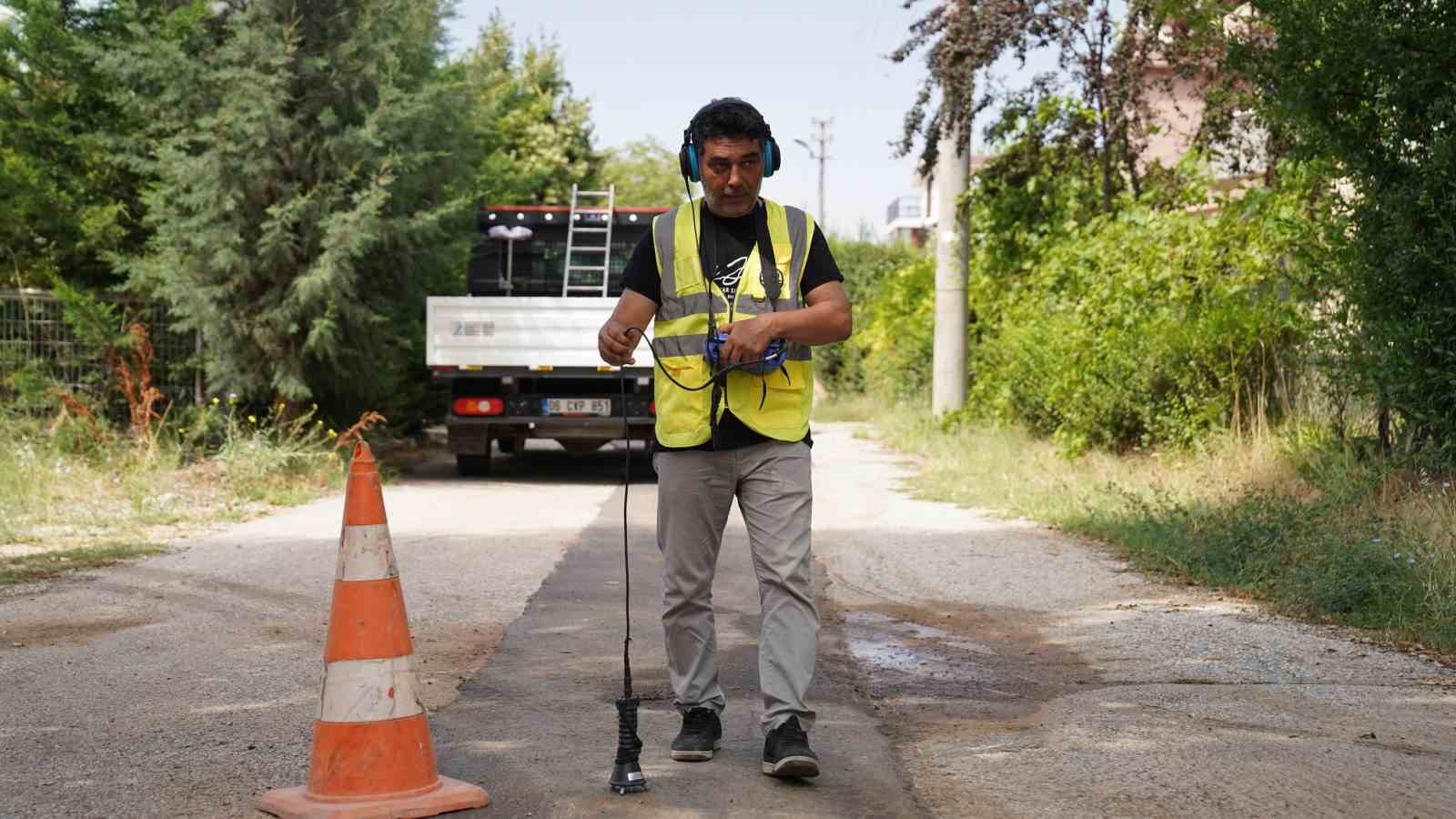 ASKİ’den şebekede fiziki su kayıp ve kaçaklarına sıkı takip: 3 yılda 509 aktif sızıntı tespit edildi
