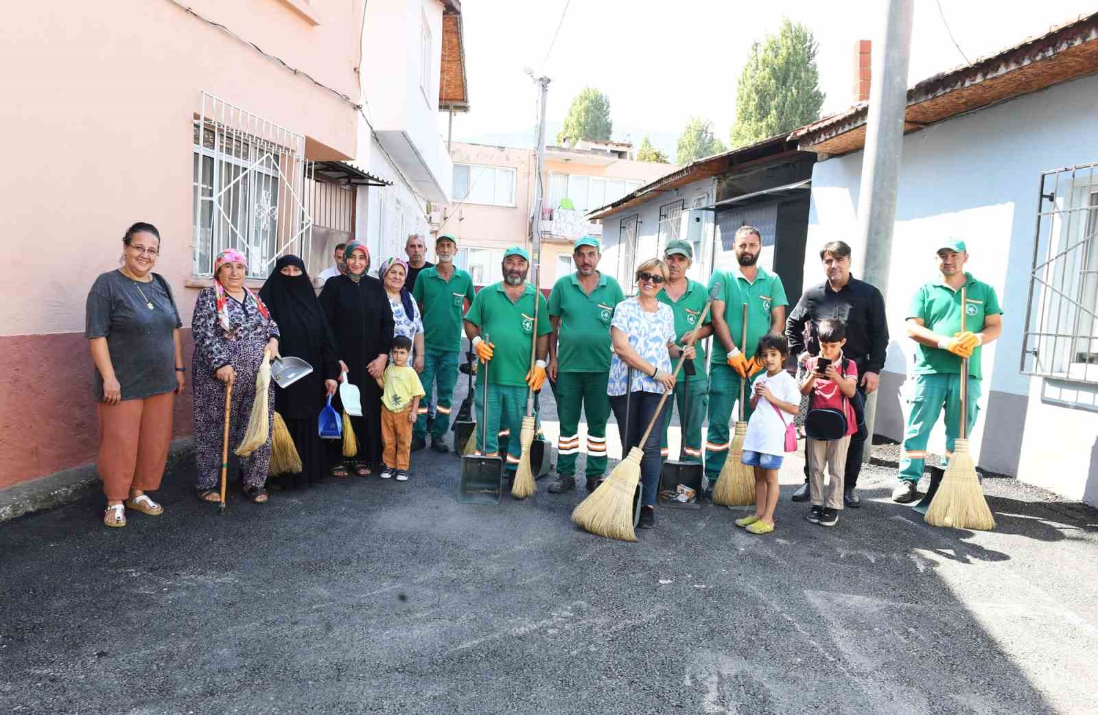 Mahallemizi birlikte temizliyoruz projesi tüm ilçeye yayıldı
