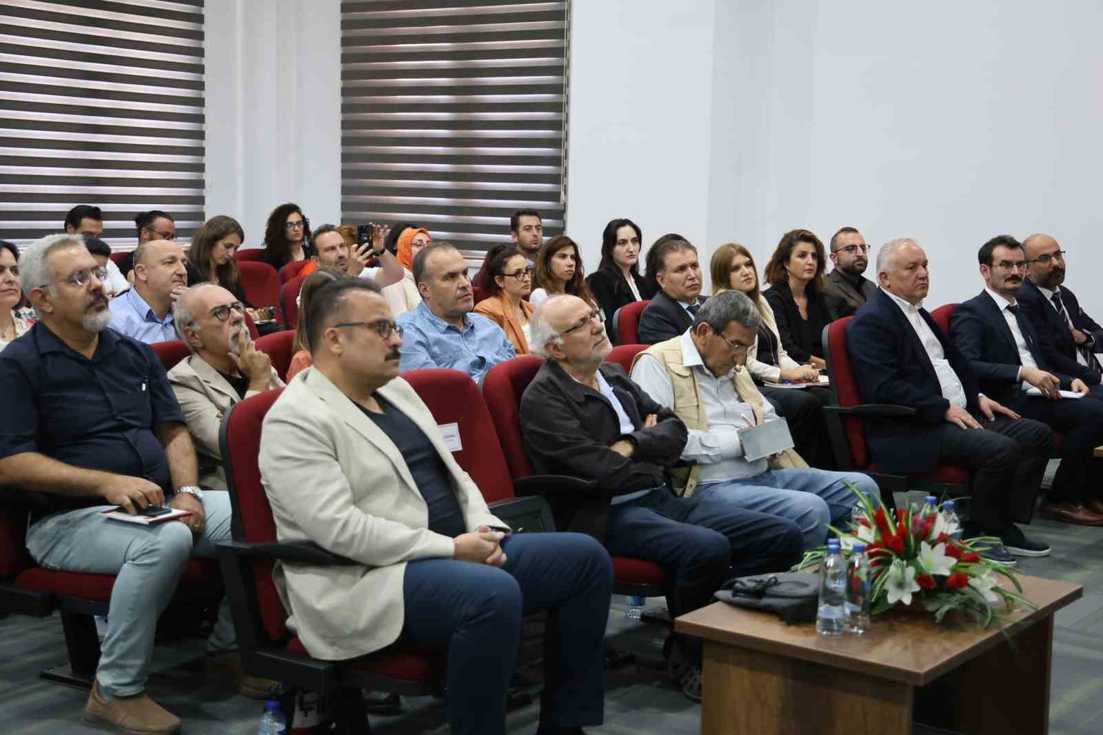 Prof. Dr. Nizamettin Kazancı: “Önce üzerinde yaşadığımız dünyayı korumalıyız”
