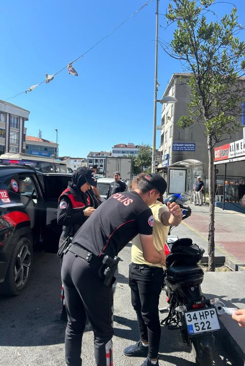 Esenyurt’ta geniş çaplı denetim: Aranan 4 şahıs yakalandı
